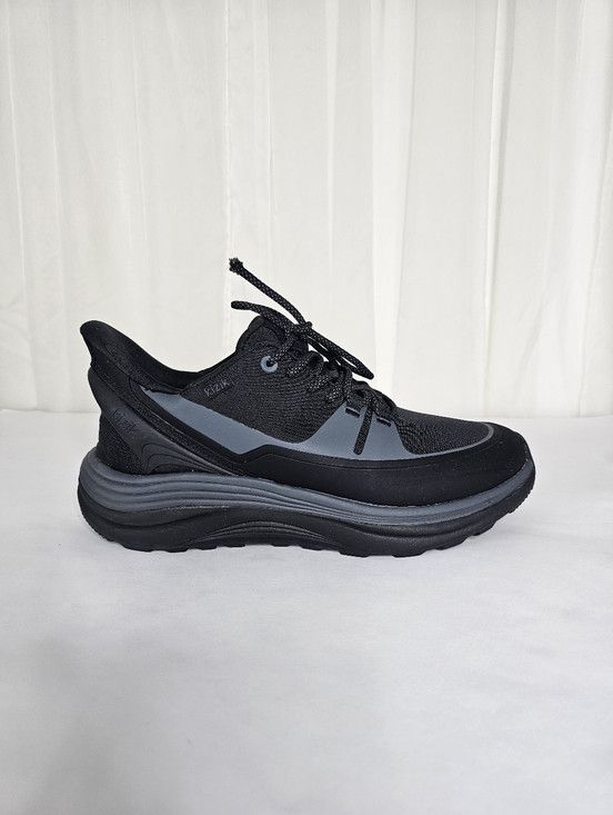 Other Kizik London AT All Terrain Travel Shoe Black Handsfree Size US 8.5 / EU 41-42 - 12 Thumbnail