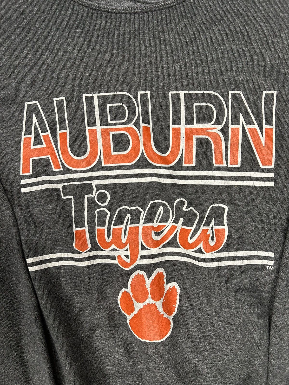 Vintage Crazy Vintage 90s Essential Grey Auburn Tigers Sweatshirt Size US M / EU 48-50 / 2 - 2 Thumbnail