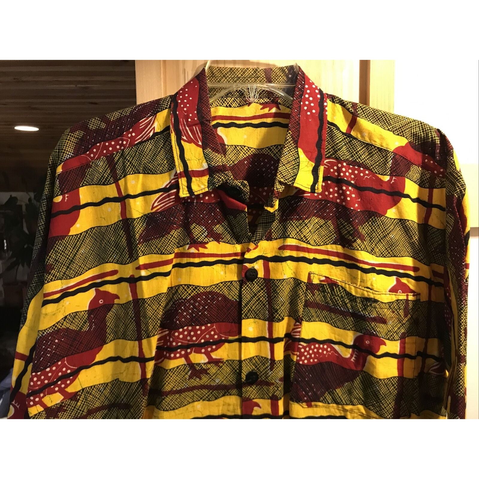 Other Vintage Mens L Yellow Striped Red Bird Print button Up Shirt Size US L / EU 52-54 / 3 - 2 Thumbnail