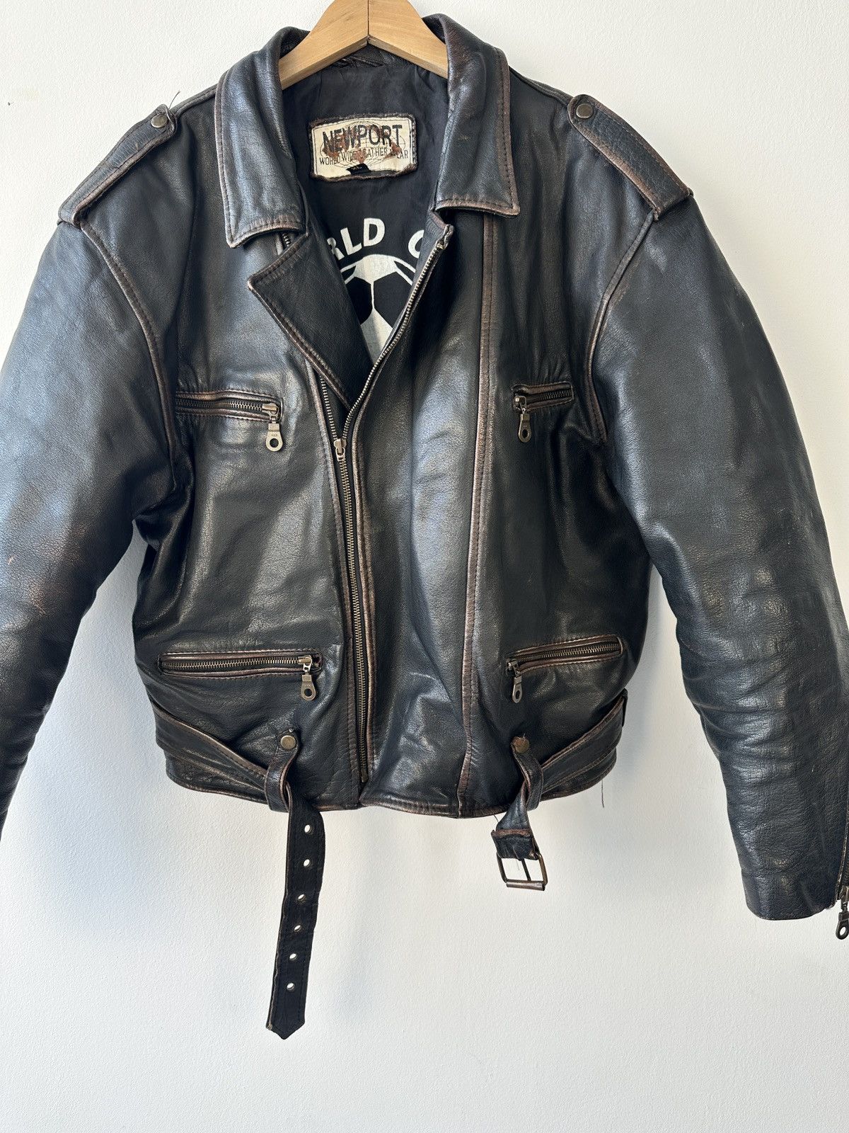 Leather RARE Newport World Cup 1994 Leather Biker Jacket Distressed Size US XL / EU 56 / 4 - 6 Thumbnail