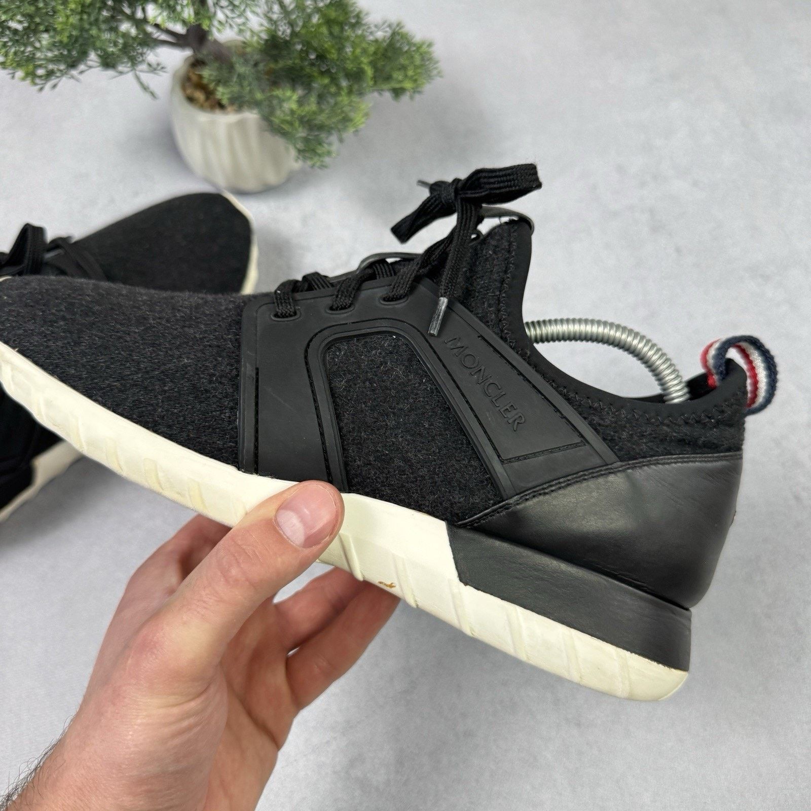 Moncler Moncler Emilien Low Top Trainers Sneakers Black 42 EUR; 9 US Size US 9 / EU 42 - 15 Thumbnail