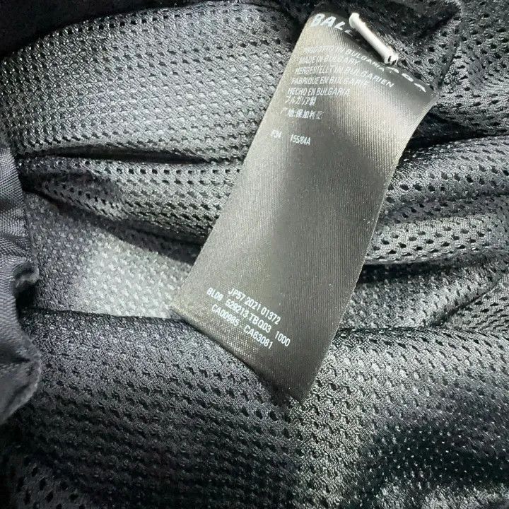Balenciaga Balenciaga FW21 Logo Print Jacket for Women 0079-2507 Size XS / US 0-2 / IT 36-38 - 4 Thumbnail