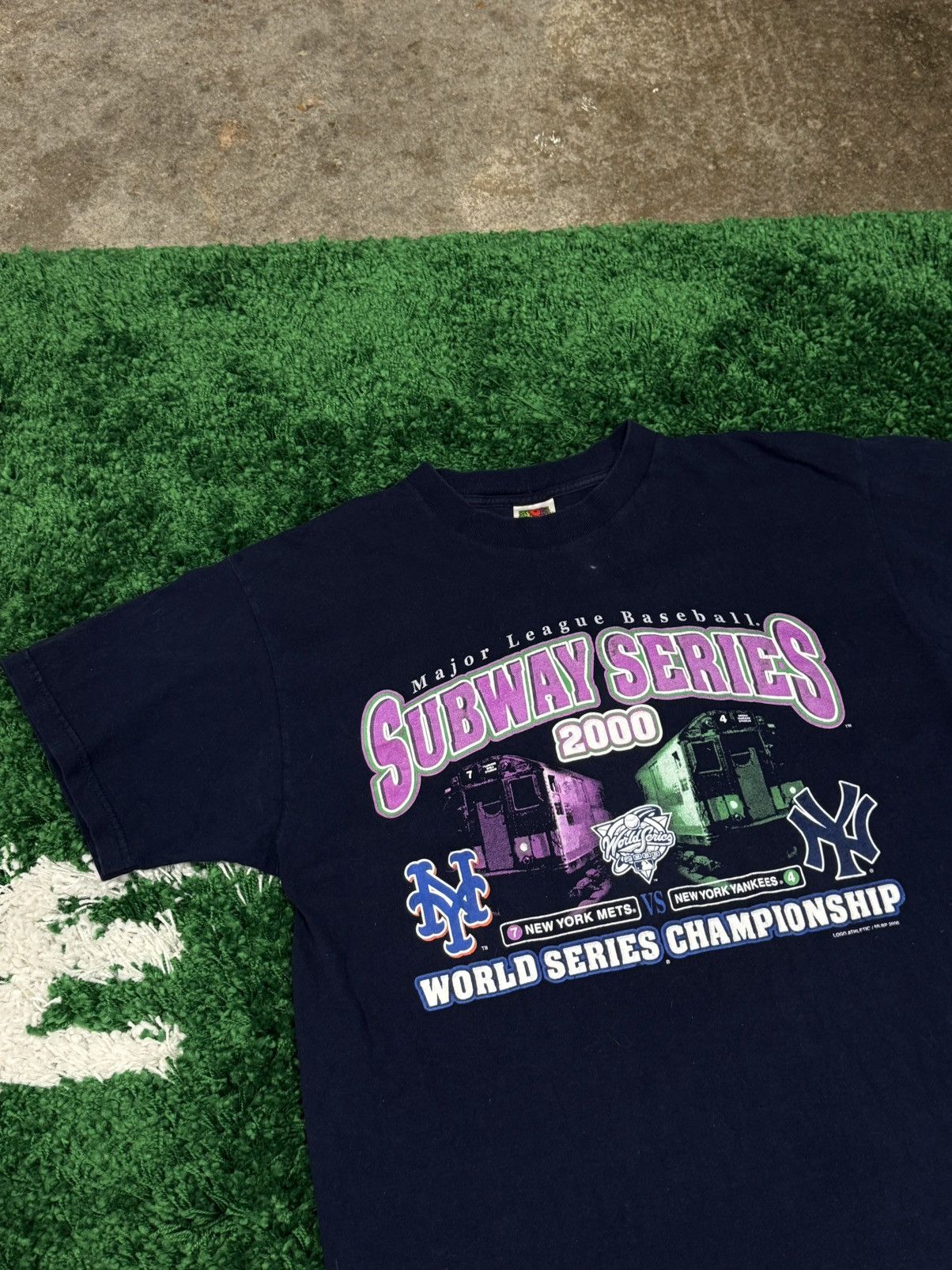 Vintage Vintage Subway Series Yankee Mets 2000 Purple Fruit Loom XL Size US XL / EU 56 / 4 - 3 Thumbnail