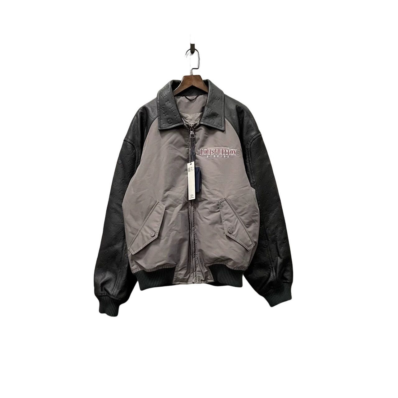Louis Vuitton Louis Vuitton Studios Bomber Jacket Size 50 Size US M / EU 48-50 / 2 - 1 Thumbnail