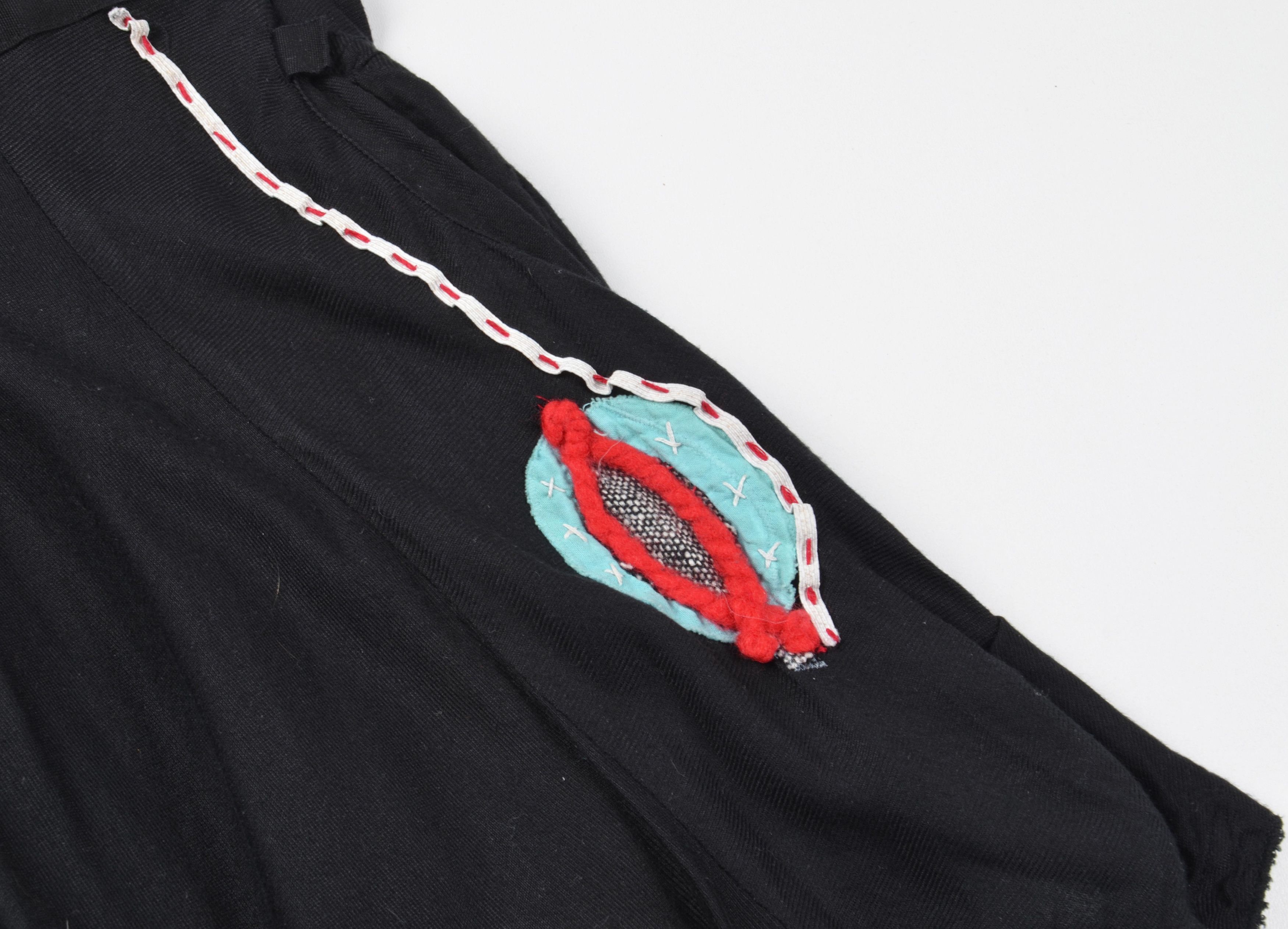 Desigual Desigual Grunge Avant Garde Embroidered Asymmetrical Skirt Size 28" / US 6 / IT 42 - 8 Thumbnail
