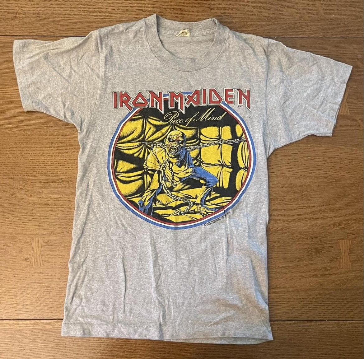 Vintage VINTAGE 80s IRON MAIDEN “PIECE OF MIND” TOUR 1983 BAND TEE Size US S / EU 44-46 / 1 - 1 Thumbnail