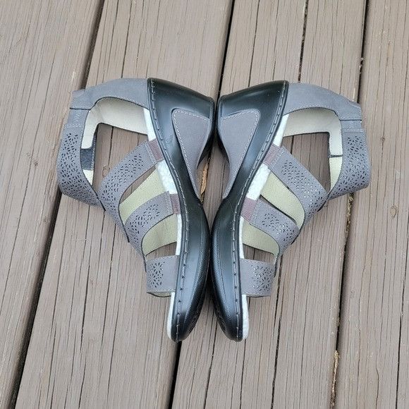 Other JBU By Jambu Bianca Grey Faux Leather Open Toe Wedge Heel Gl Size US 8 / IT 38 - 4 Thumbnail