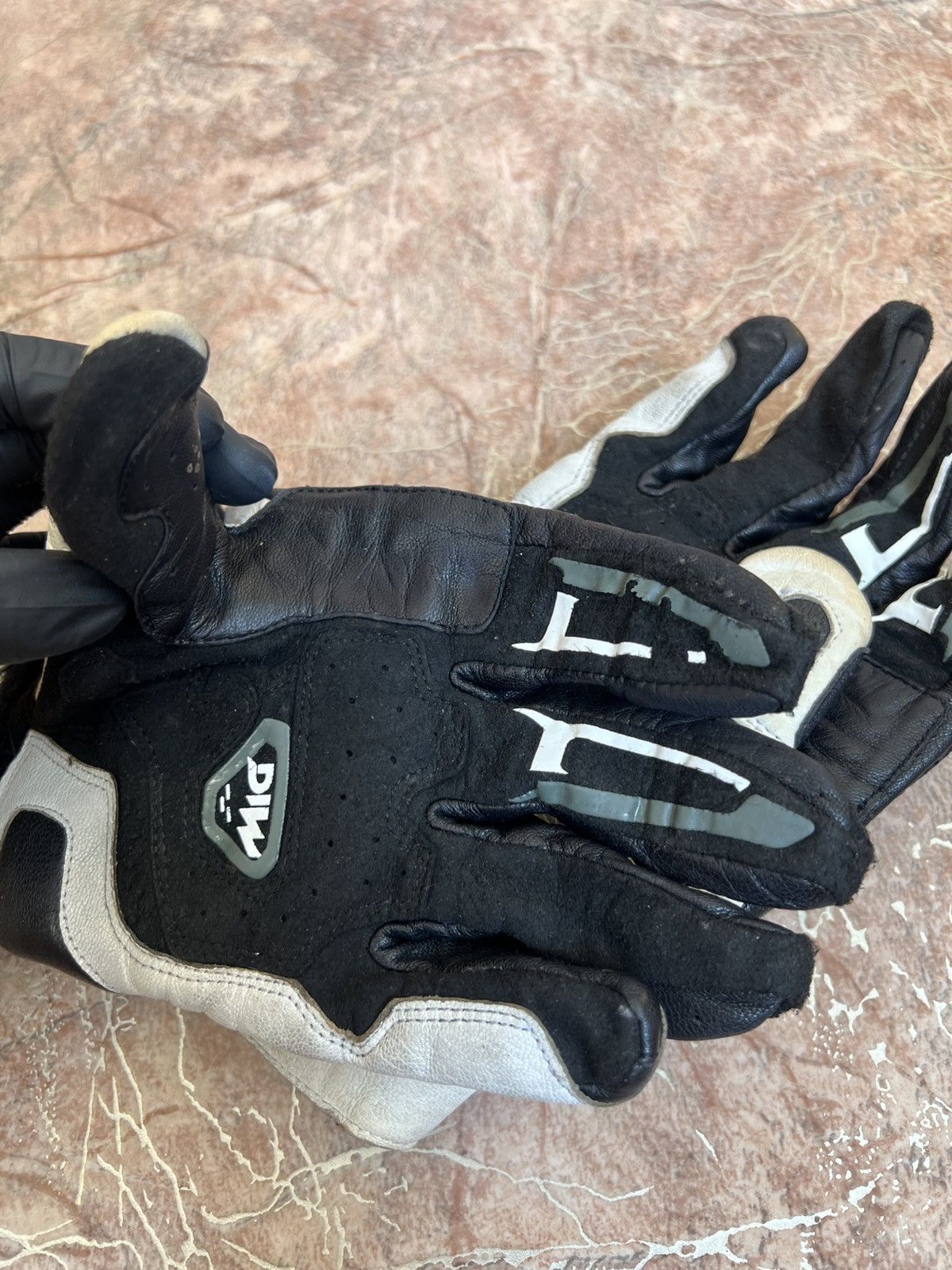 Dainese Vintage Y2K Dainese punk rock biker moto gloves leather