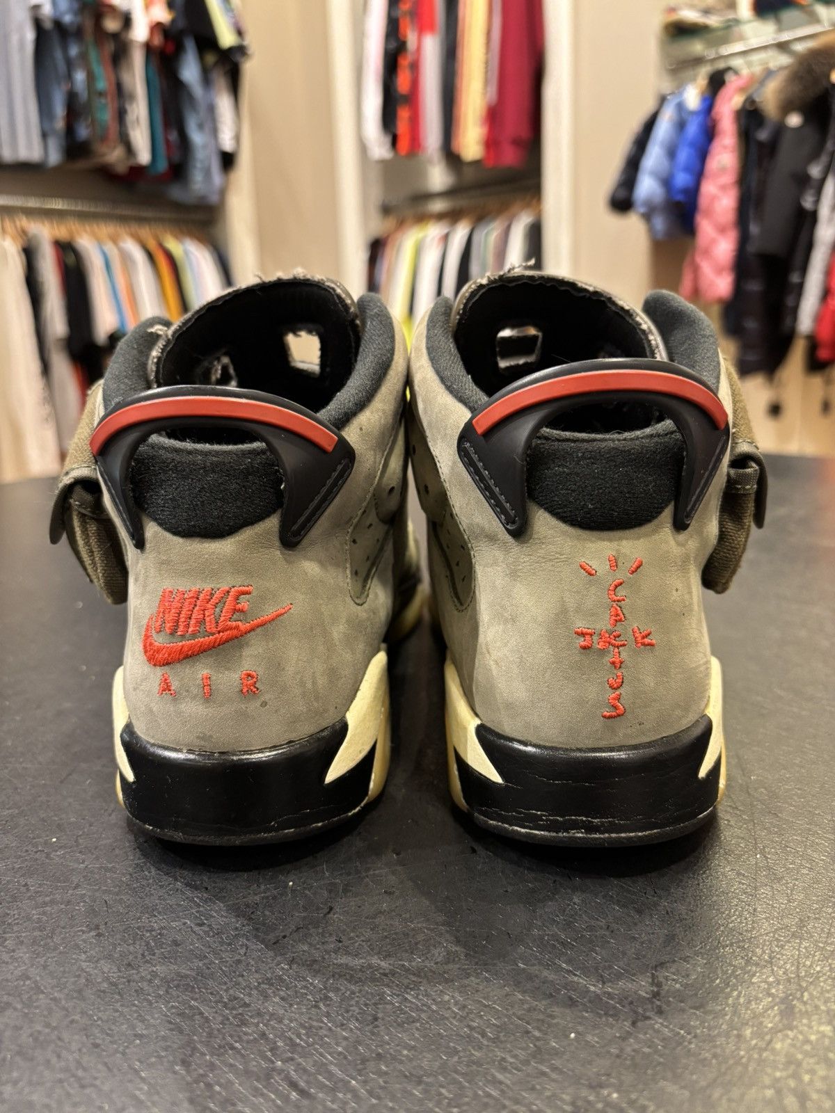 Jordan Brand × Travis Scott Jordan 6 Retro ‘Travis Scott’ Size US 6.5 / EU 39-40 - 5 Thumbnail
