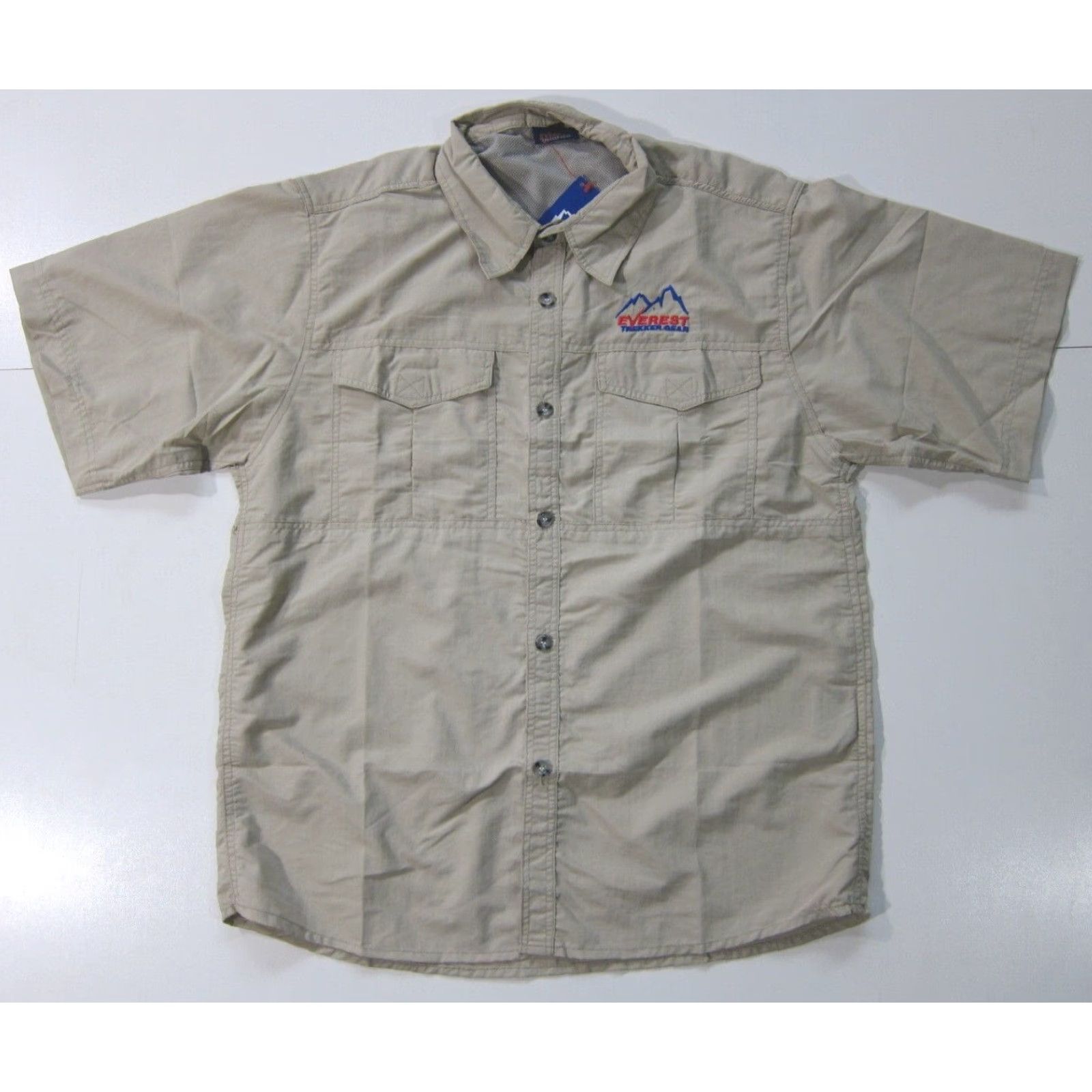 Vintage Everest Trekker Gear Shirt M Hike Button Down Short Sleeve Nylon Beige/Nord Brown NWT Beig e Hike Button Down Short Sleeve Shirt M Size US M / EU 48-50 / 2 - 5 Thumbnail