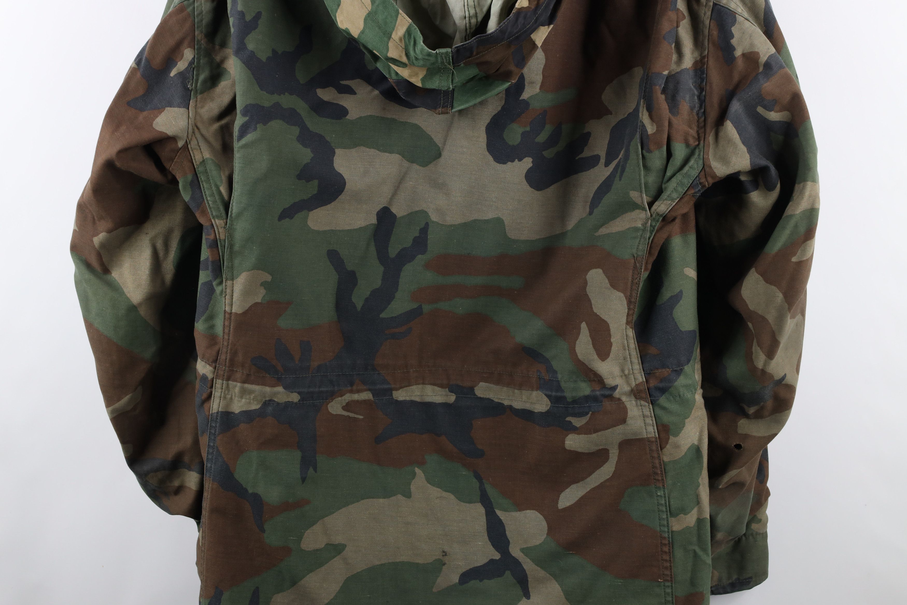 Vintage Vintage 90s Camouflage Cold Weather Field Jacket USA Size US M / EU 48-50 / 2 - 17 Thumbnail