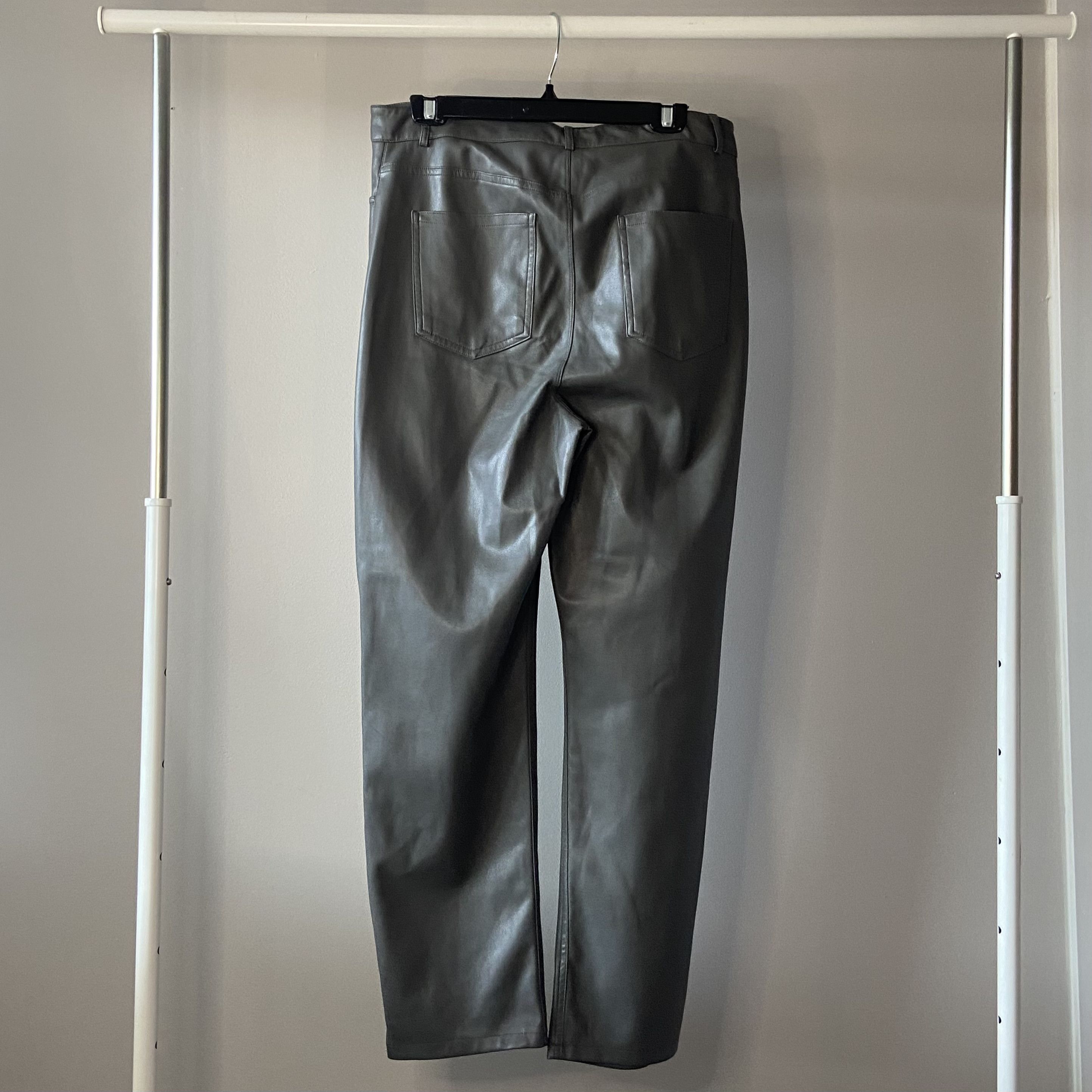 Garage DYNAMITE FAUX LEATHER PANTS Size 36" / US 14 / IT 50 - 2 Thumbnail