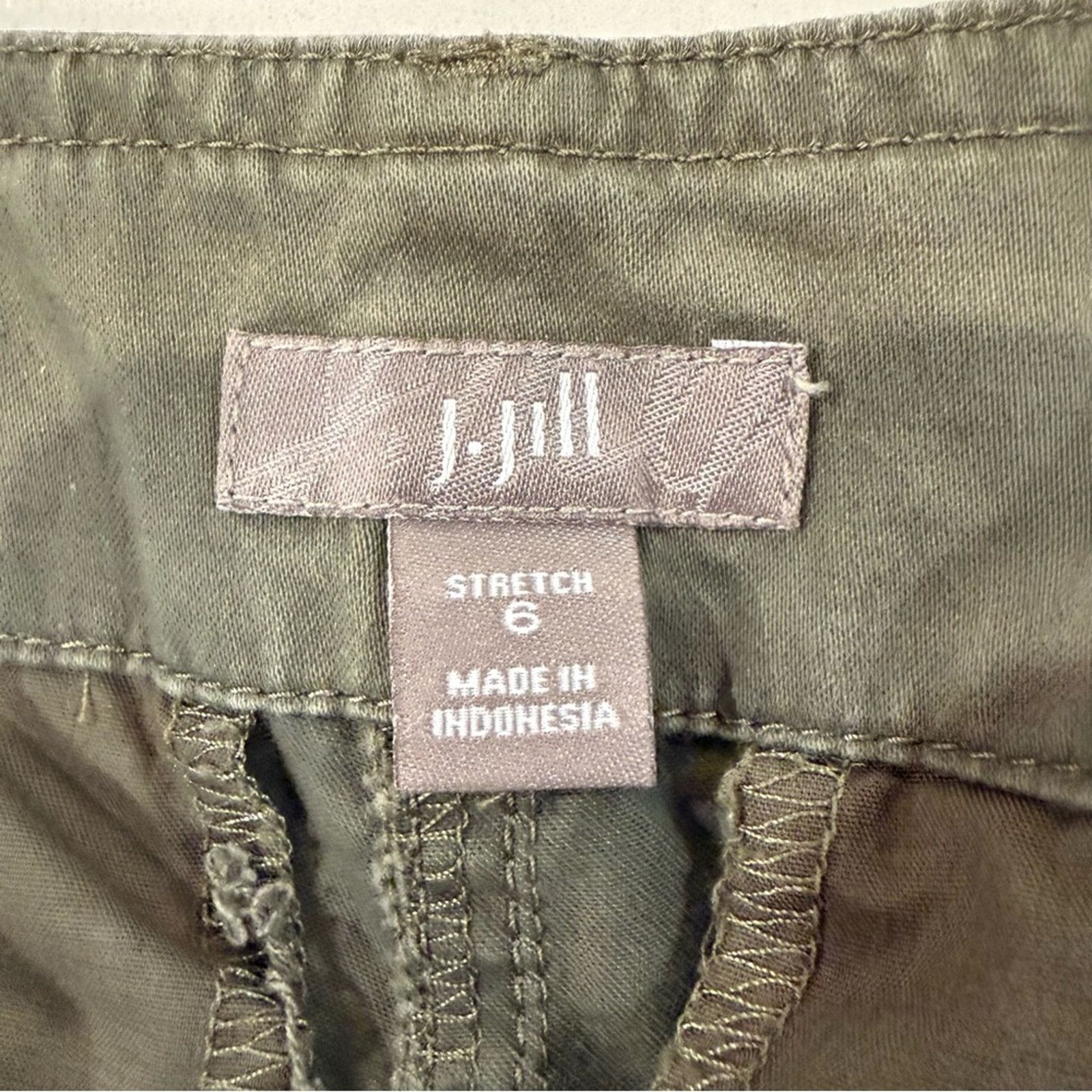 J. Jill J. Jill Chino Cargo Pants StraightLeg Womens 6 Stretch Olive Size 28" / US 6 / IT 42 - 4 Thumbnail