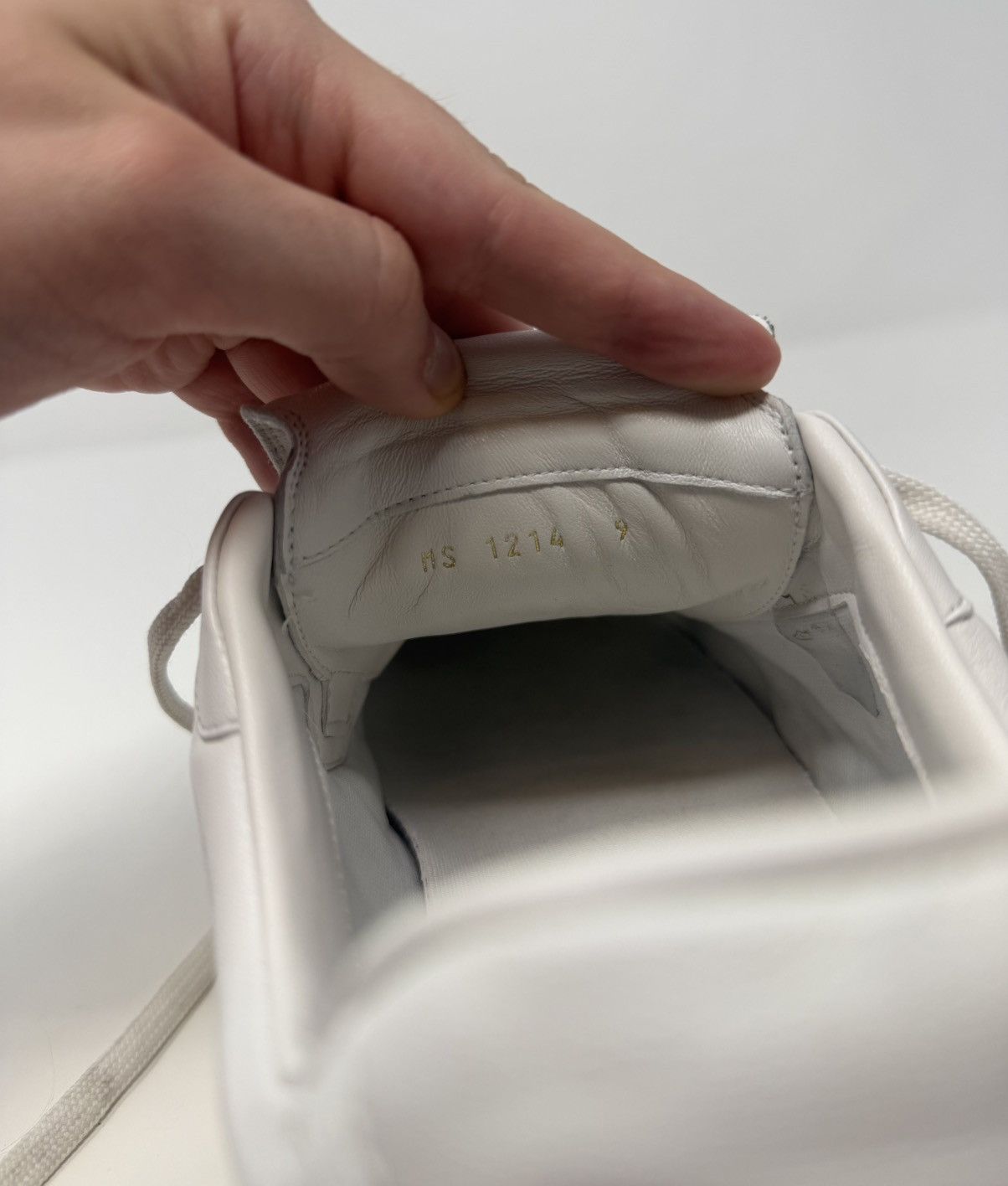 Louis Vuitton Louis Vuitton Footprint Soccer Sneaker White Size US 10.5 / EU 43-44 - 7 Thumbnail