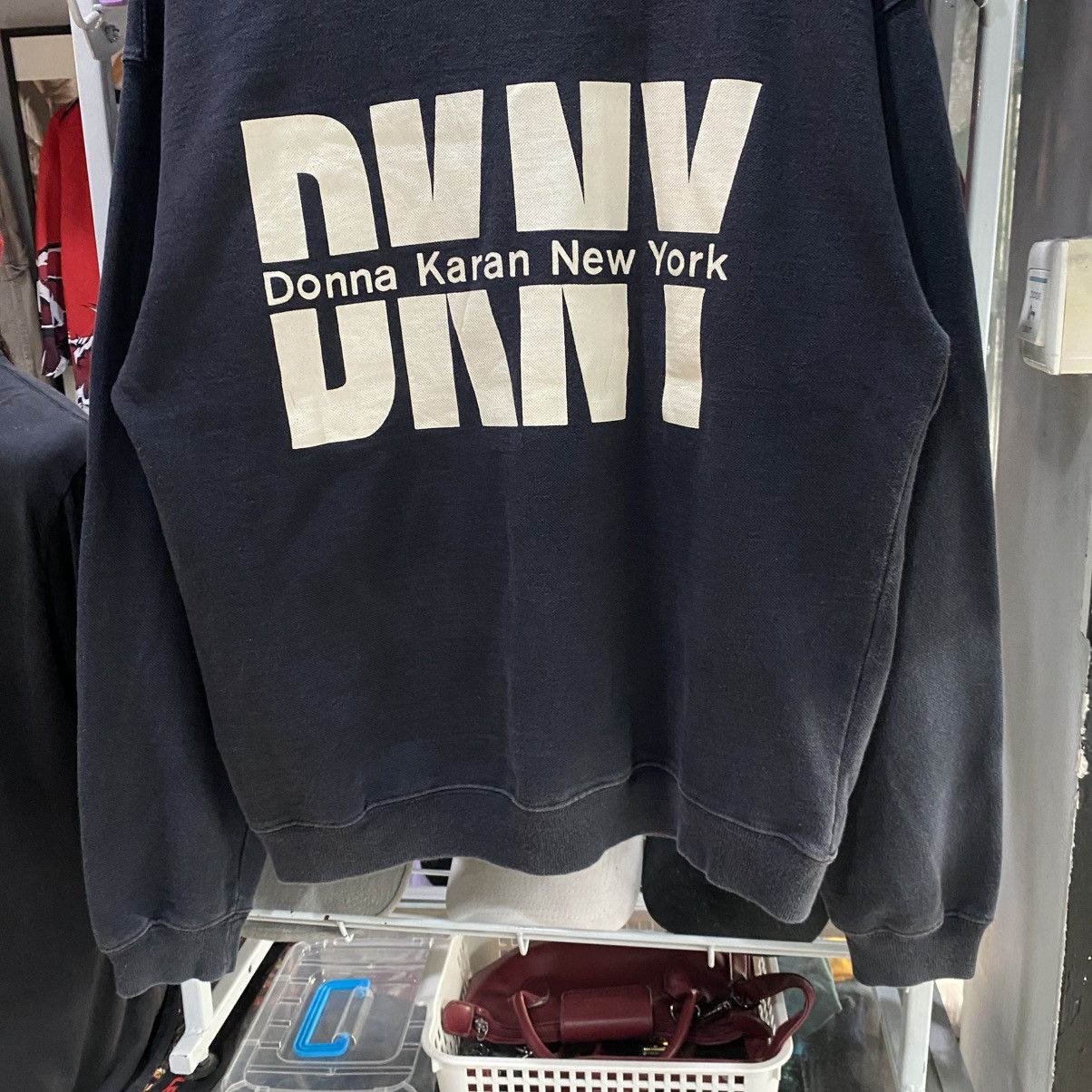DKNY × Vintage Vintage DKNY Jeans Big Logo Sweatshirt Size US L / EU 52-54 / 3 - 4 Thumbnail