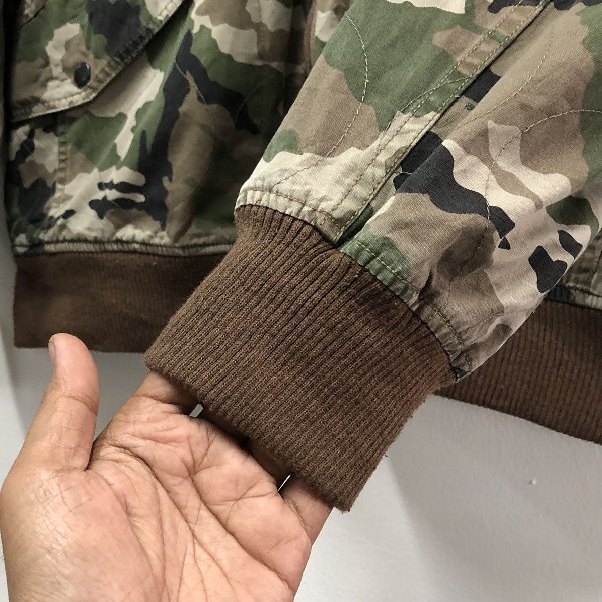 Avirex Vintage Avirex Armed Forces Army Camo Military Bomber Jacket Size US XL / EU 56 / 4 - 17 Thumbnail