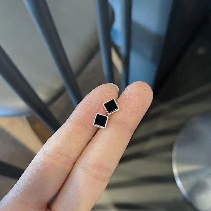 Jewelry Modern Earrings One Pairs Chrome Jewelry Size ONE SIZE - 1 Thumbnail