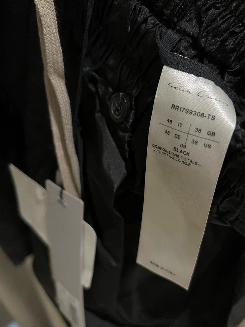 Rick Owens Black Lightweight Summer Drop-Crotch Shorts-2506 Size US 44 / EU 60 - 3 Thumbnail