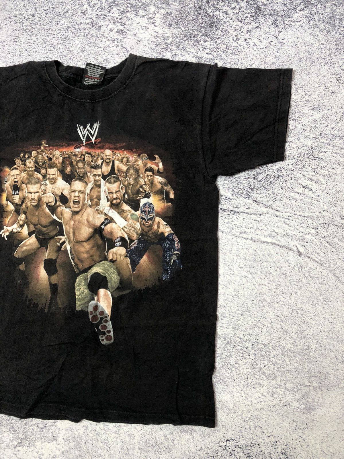 WWE Men’s vintage t-shirt WWE casual size S y2k rare Size US S / EU 44-46 / 1 - 2 Thumbnail