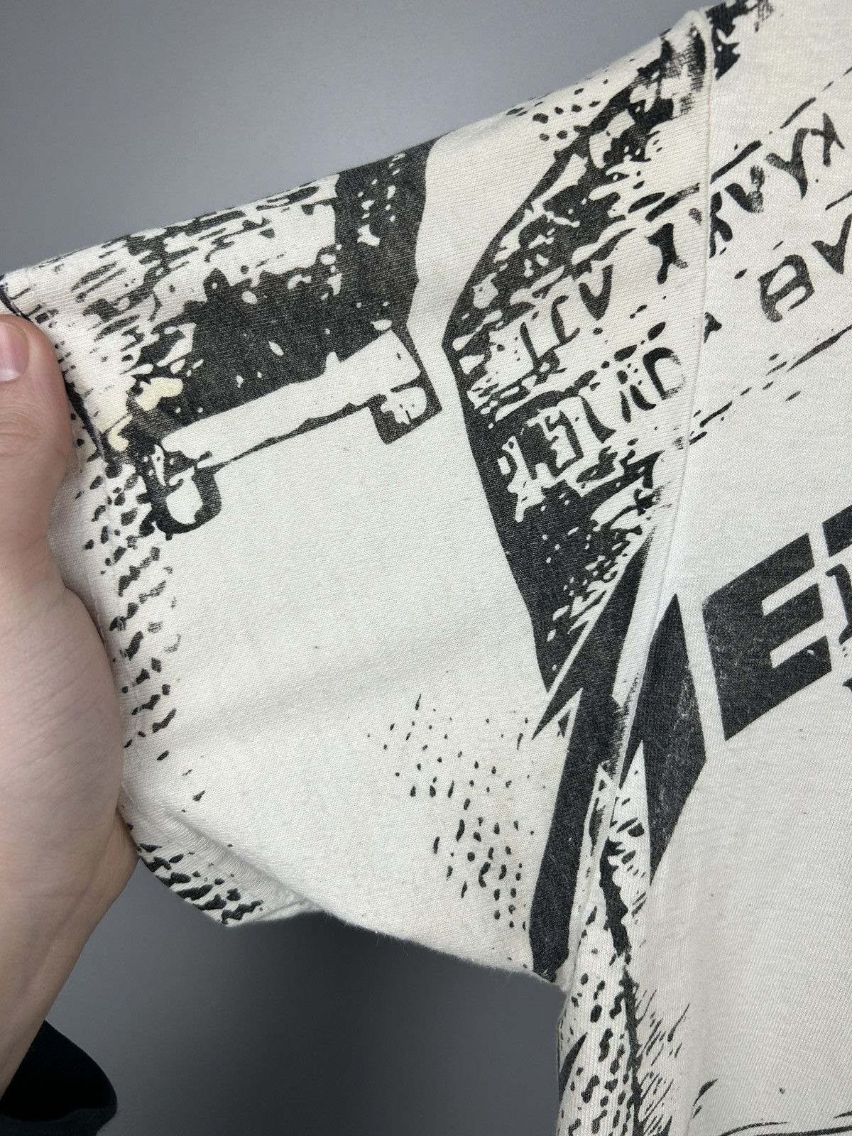Band Tees × Vintage Vintage Metallica Crow All Over Print T shirt Size US M / EU 48-50 / 2 - 8 Thumbnail
