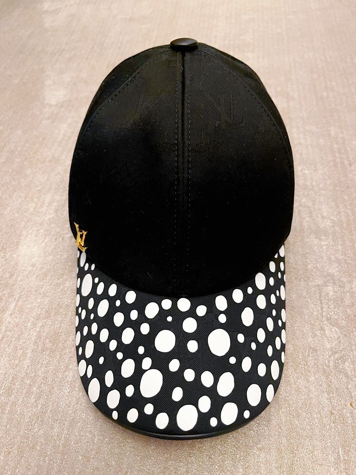 Louis Vuitton Louis Vuitton Luxury Hats Size ONE SIZE - 1 Thumbnail