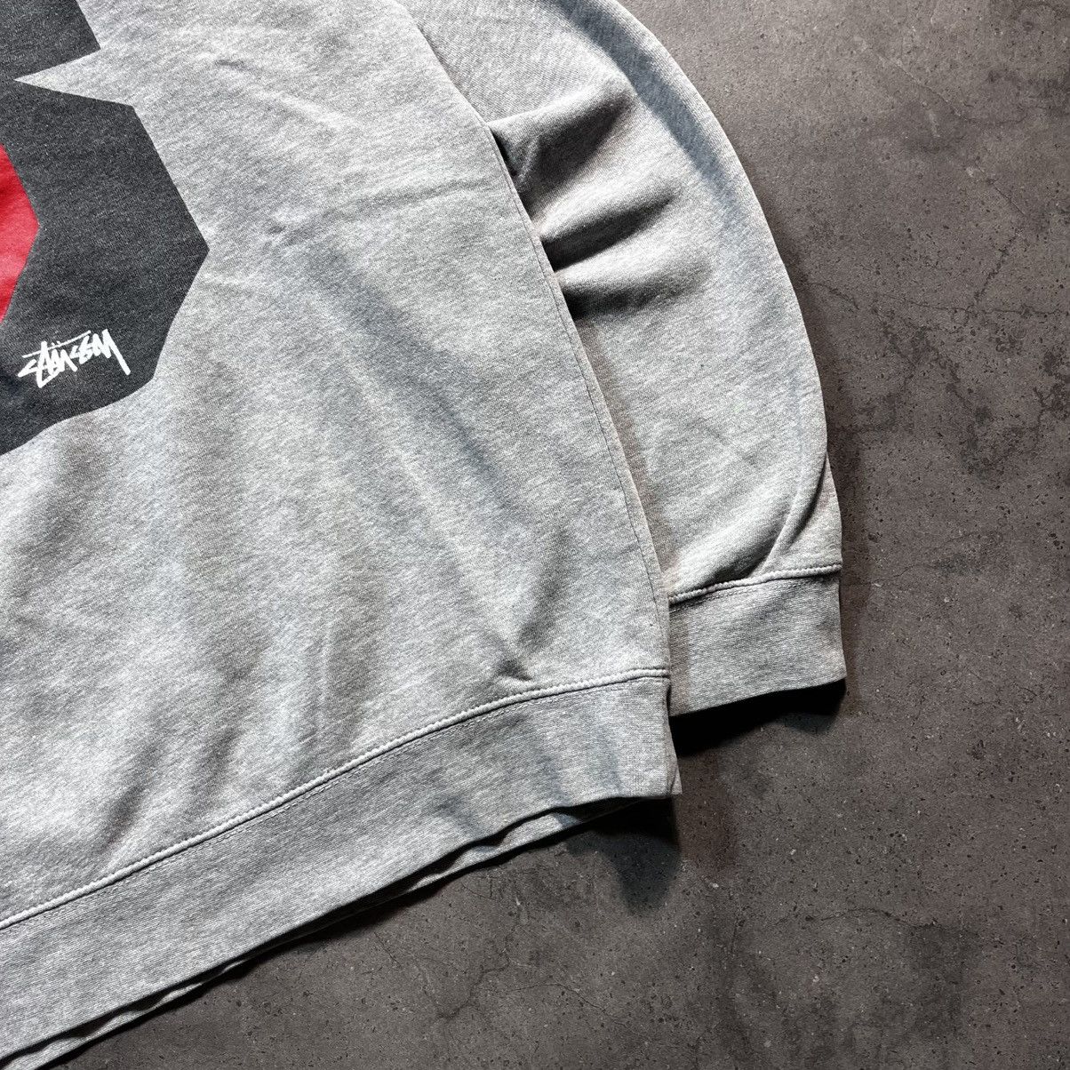Stussy Vintage 00s Stussy Graffiti Big Logo Crewneck Sweatshirt Size US XL / EU 56 / 4 - 4 Thumbnail