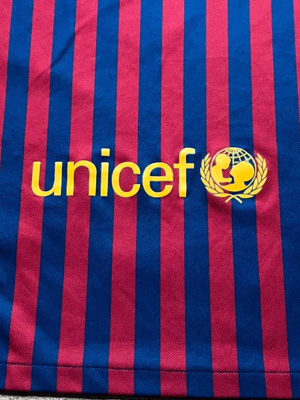 Nike 2018 - 2019 Home Nike FC Barcelona soccer jersey Size US M / EU 48-50 / 2 - 6 Thumbnail