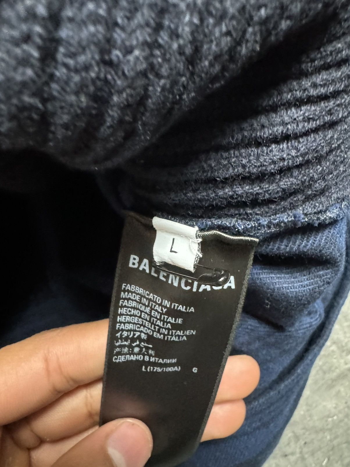 Balenciaga Balenciaga Cashmere Hybrid Sweater Size US L / EU 52-54 / 3 - 7 Thumbnail