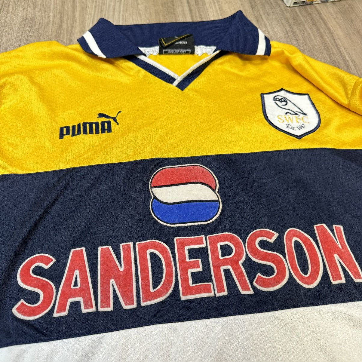 Puma Sheffield Wednesday 90/00 L/S away shirt #20 Hinchcliffe Size US L / EU 52-54 / 3 - 3 Thumbnail