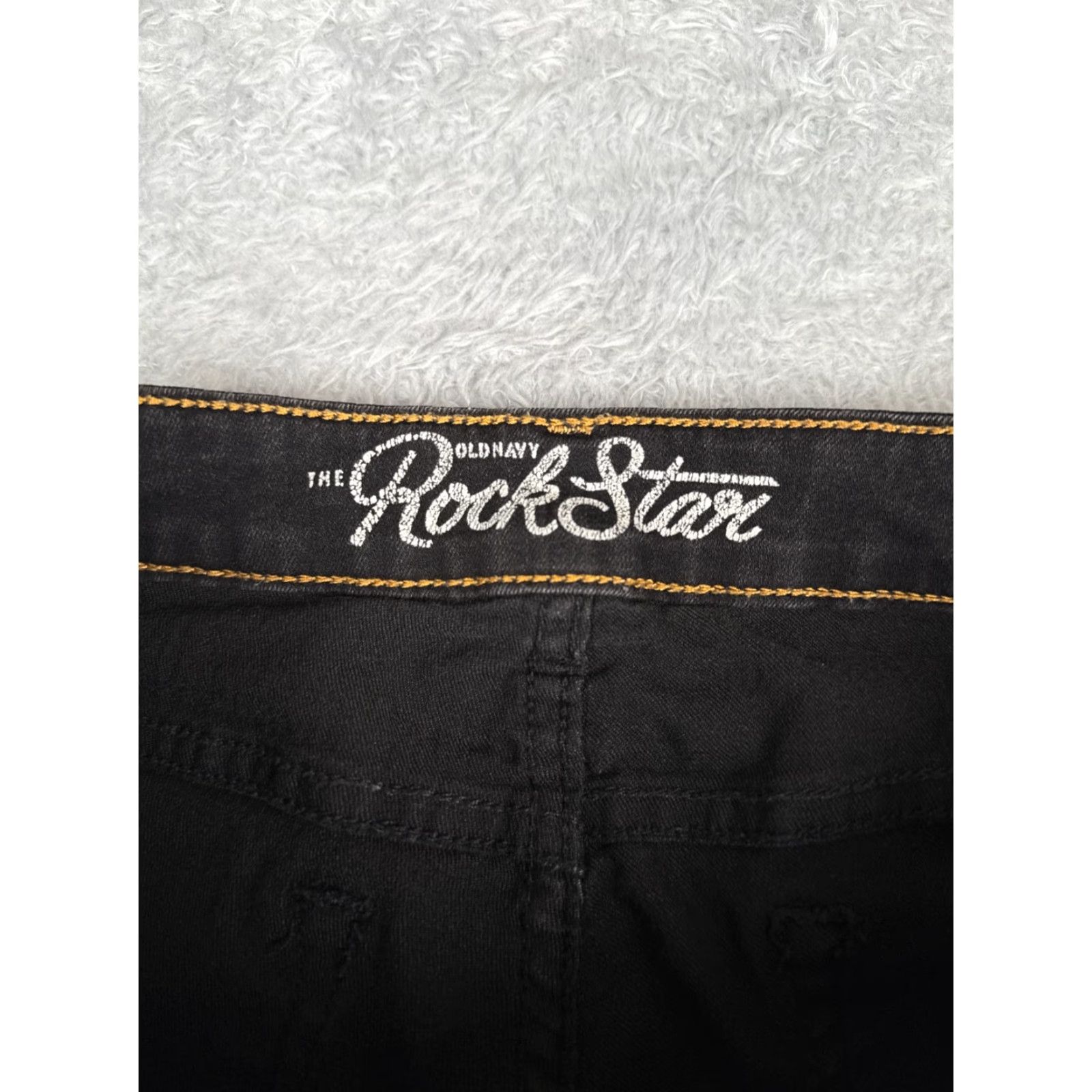 Old Navy Old Navy Jeans Womens 8 Black Denim The Rockstar Straight Cotton Blend Low 27x27 Size 30" / US 8 / IT 44 - 6 Thumbnail