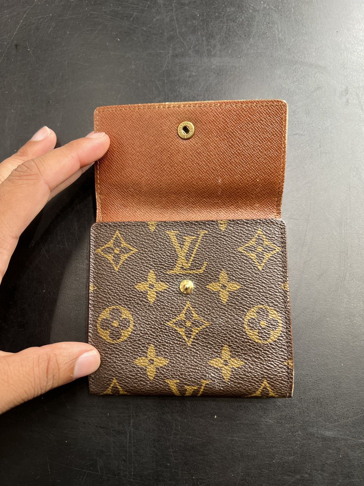 Louis Vuitton × Vintage Louis Vuitton Leather Monogram Button Wallet Size ONE SIZE - 5 Thumbnail