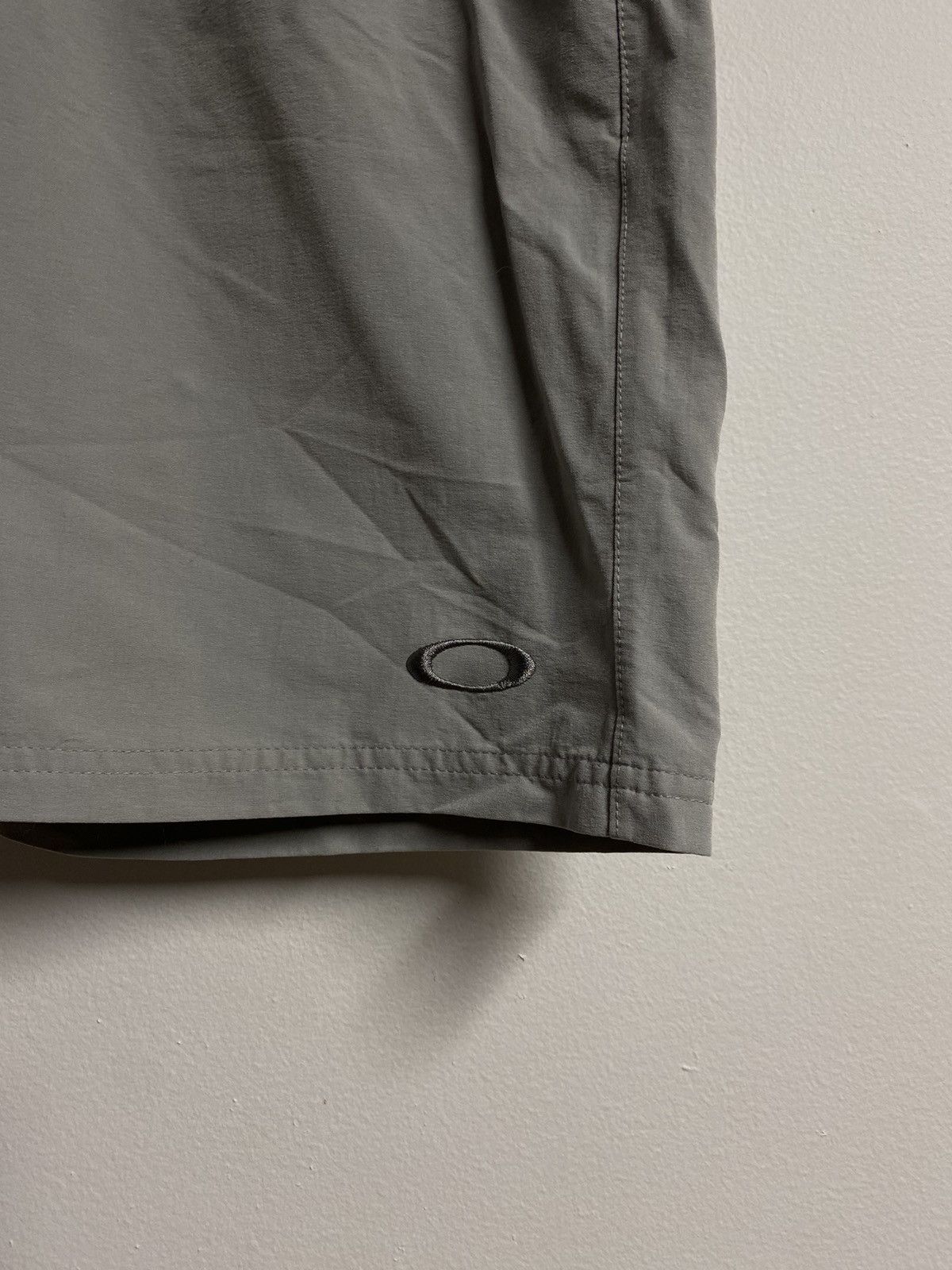 Oakley × Vintage Vintage Oakley Technical Shorts Size US 36 / EU 52 - 2 Thumbnail