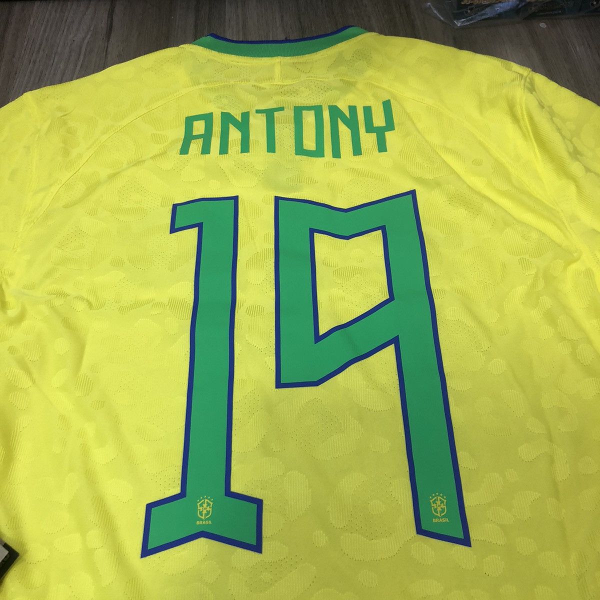 Nike Brazil World Cup 2022 player issue shirt #19 Antony (Bnwt) Size US M / EU 48-50 / 2 - 5 Thumbnail