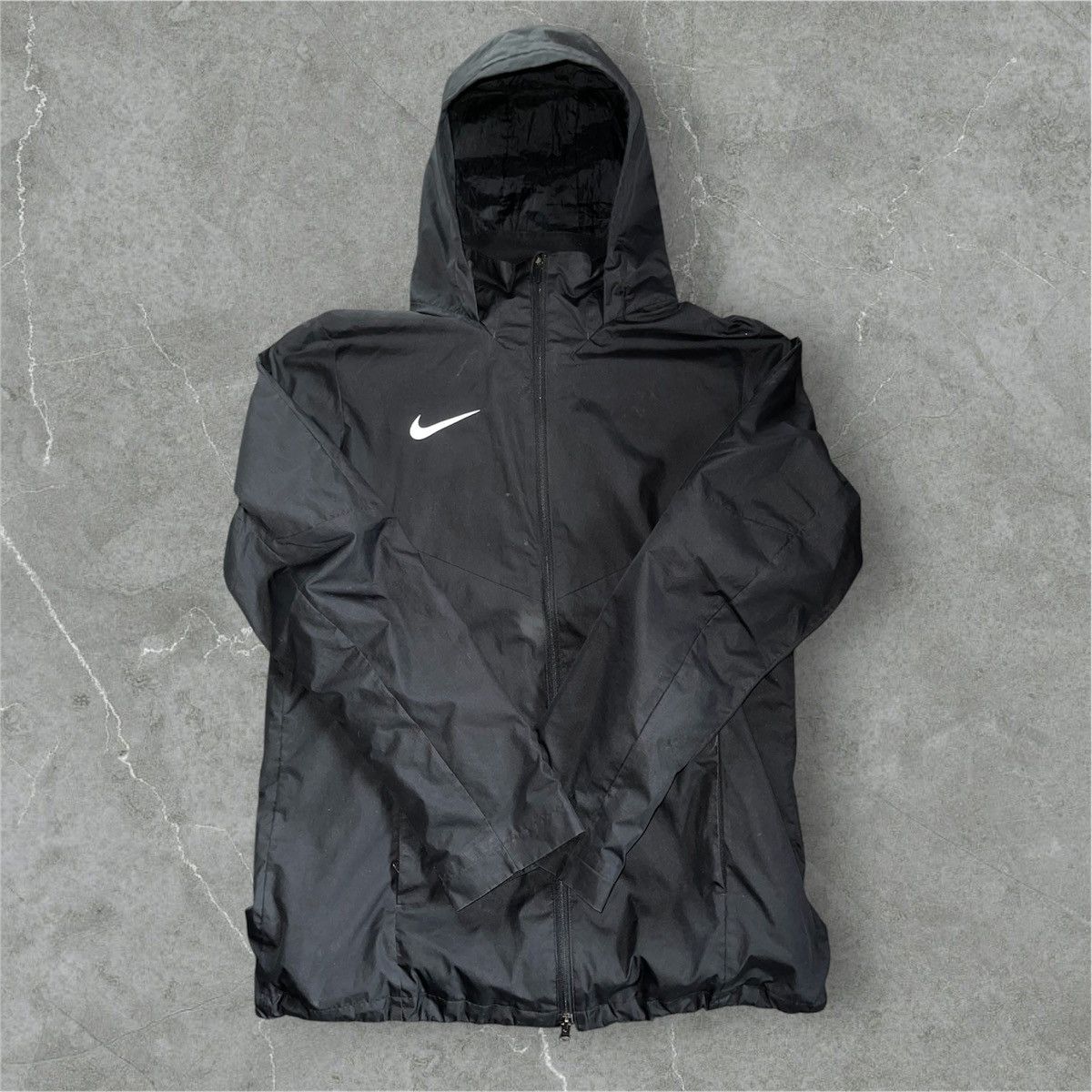 Nike × Vintage Vintage Windbreaker Nike Jacket Black L Size US L / EU 52-54 / 3 - 3 Thumbnail
