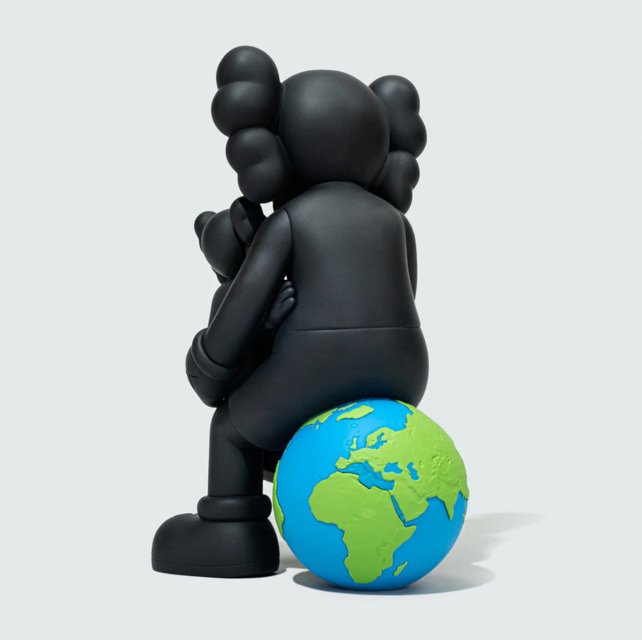 Kaws Kaws Thailand Holiday Figure Black Size ONE SIZE - 4 Thumbnail