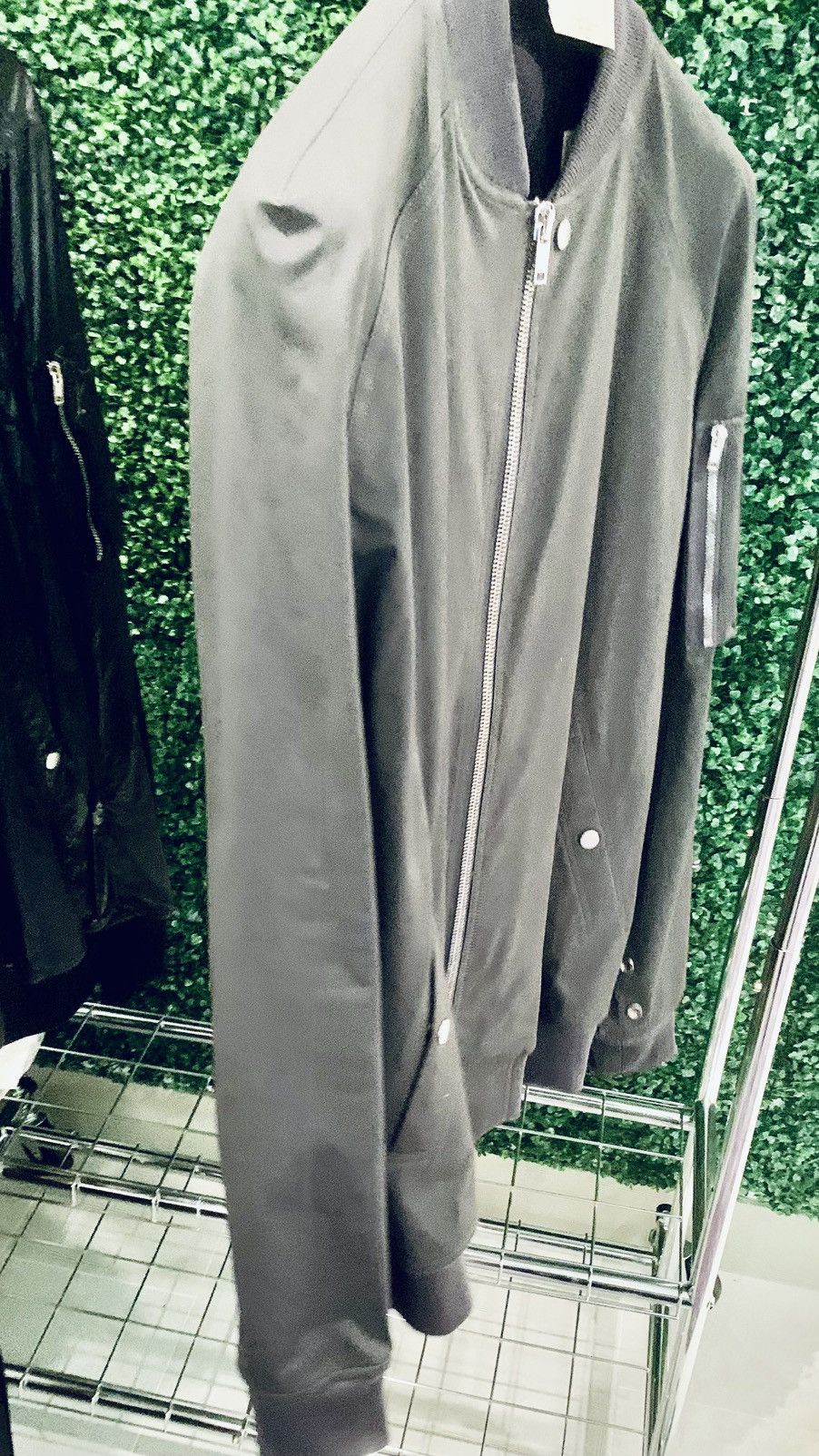 Rick Owens RICK OWENS SS18 DIRT RAGLAN FLIGHT BOMBER JACKET GRAY EU54 Size US L / EU 52-54 / 3 - 8 Thumbnail