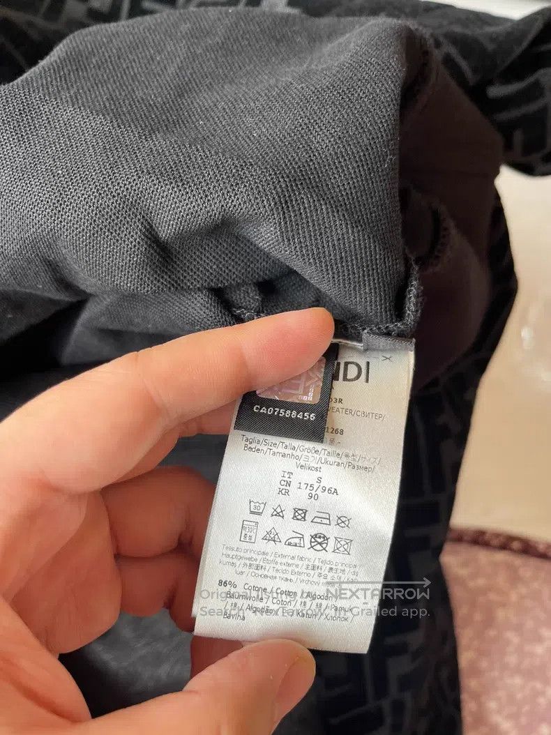 Fendi Fendi Full Logo Design Sweatshirt Size US S / EU 44-46 / 1 - 6 Thumbnail