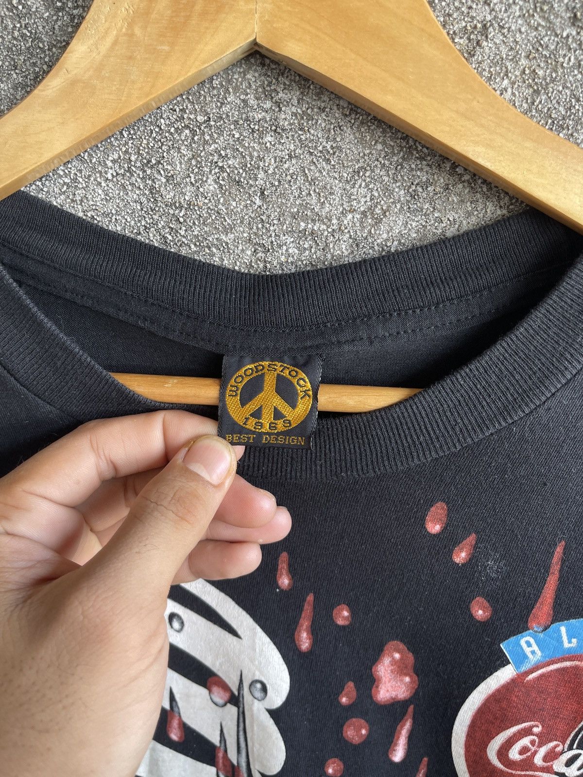 Coca Cola Vintage 90s Thrashed🔥COCA COLA✖️WOODSTOCK🔥AOP Distressed Tee Size US L / EU 52-54 / 3 - 7 Thumbnail