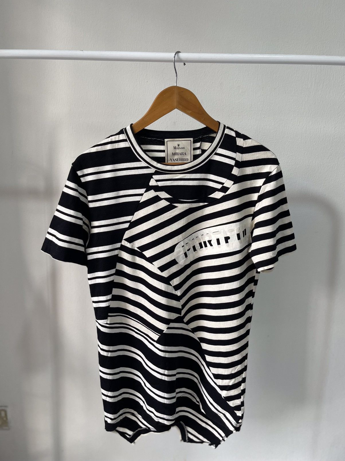 Maison MIHARA YASUHIRO Rare SAMPLE Miharayasuhiro Cut and Sew Rework Tee A2 Size US M / EU 48-50 / 2 - 1 Thumbnail