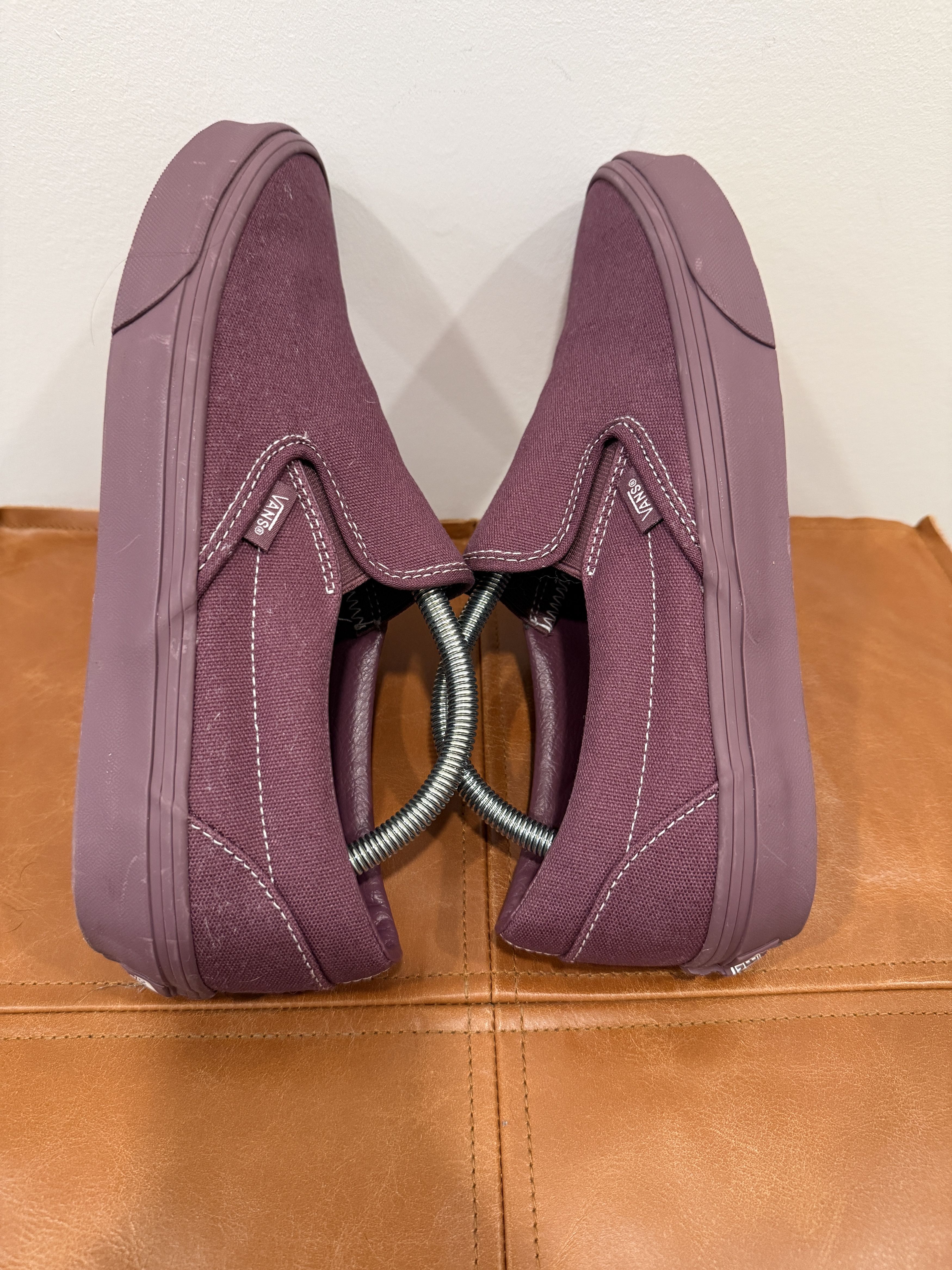Vans NWT Vans Classic Slip-On (Plum Wine Mono) Size US 9.5 / EU 42-43 - 5 Thumbnail