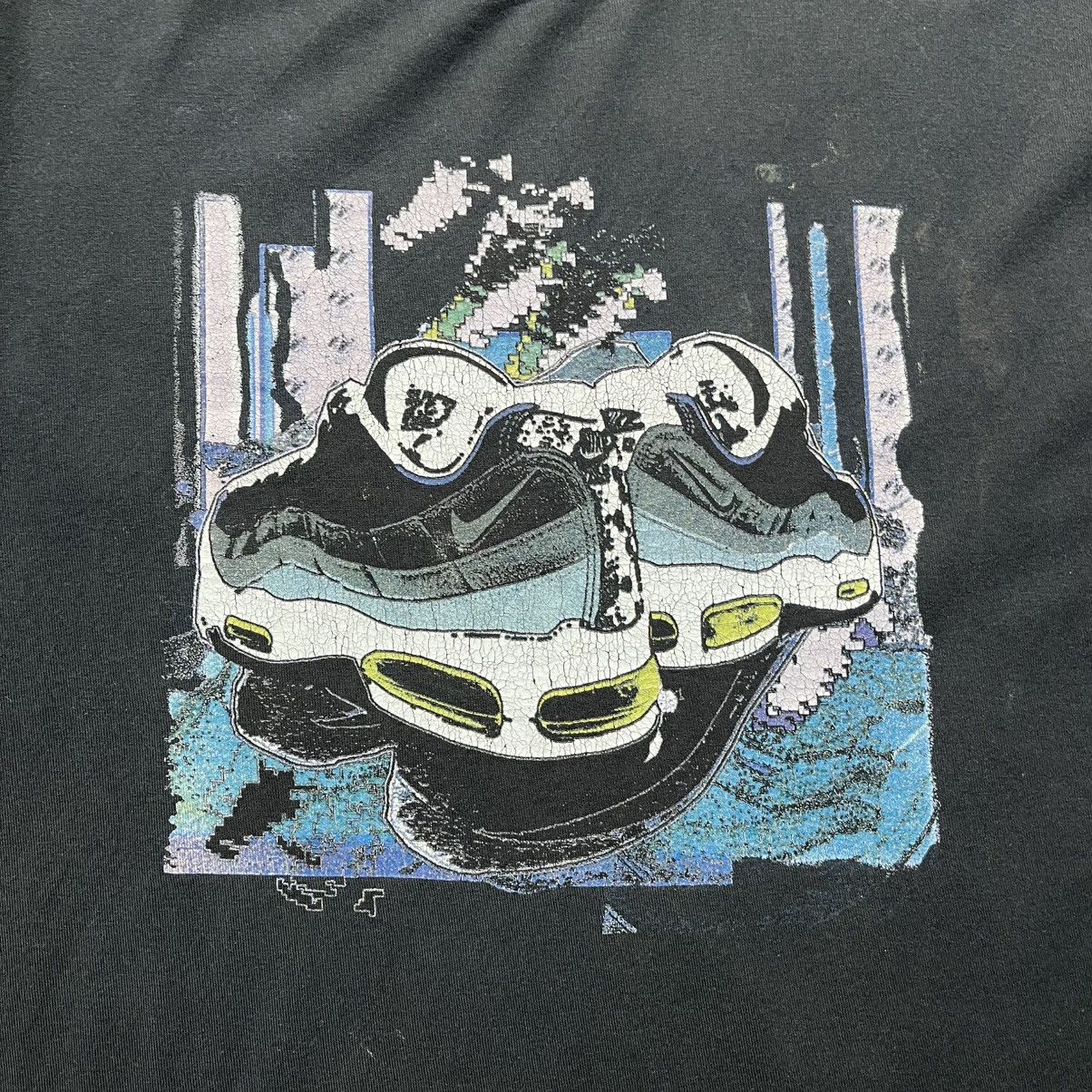Nike Vintage Nike Air Max 95 Tee Streetwear Y2K Size US L / EU 52-54 / 3 - 4 Thumbnail