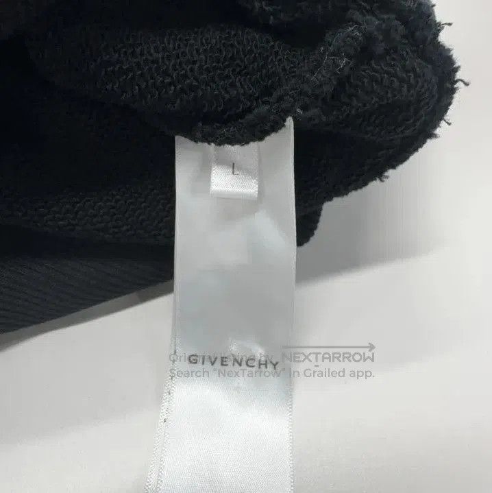Givenchy Givenchy Logo Print Crewneck Long-Sleeve Sweatshirt. Size US L / EU 52-54 / 3 - 4 Thumbnail