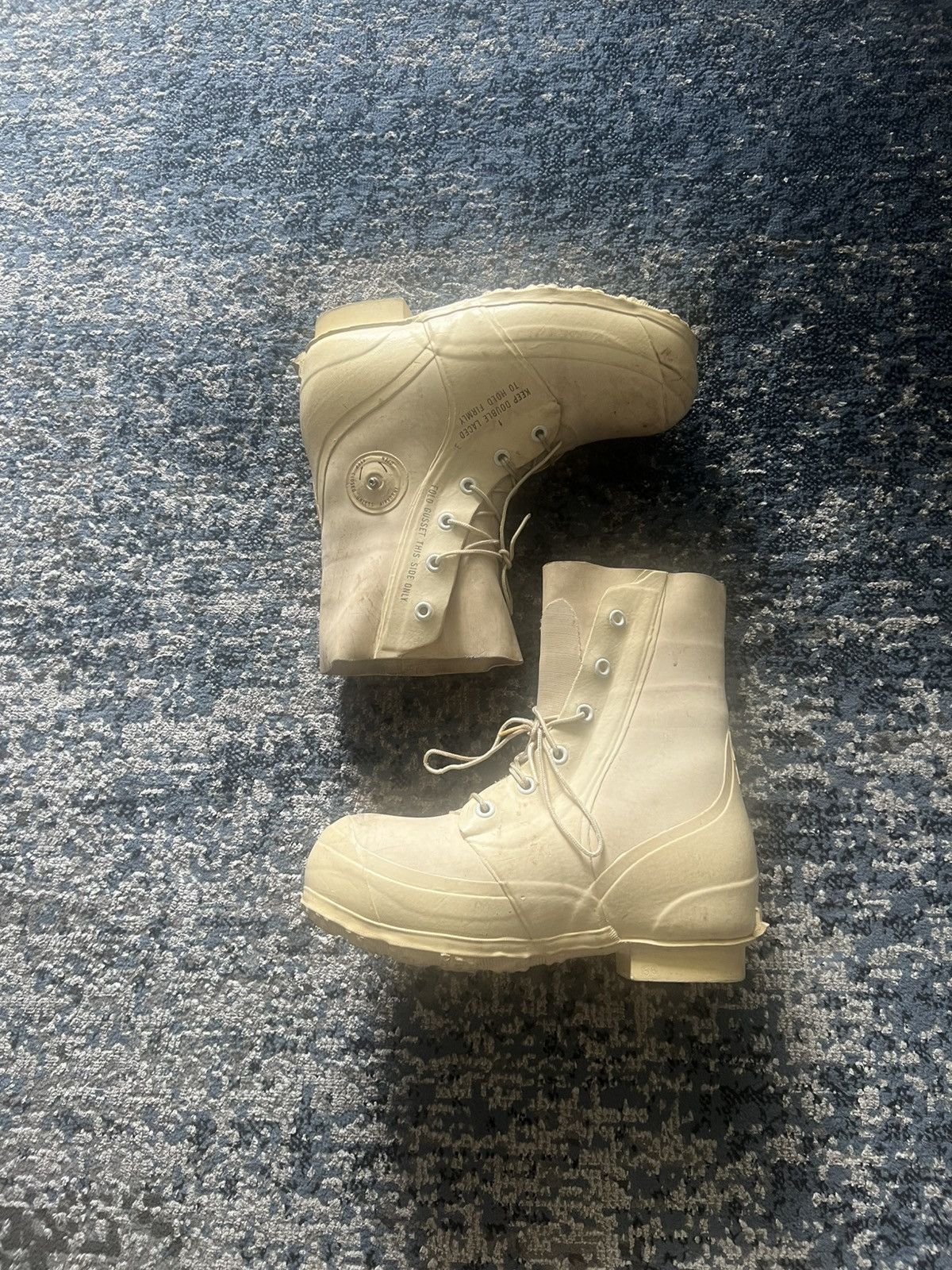 Vintage 1970s Bata Bunny Boots Size US 9 / EU 42 - 3 Thumbnail