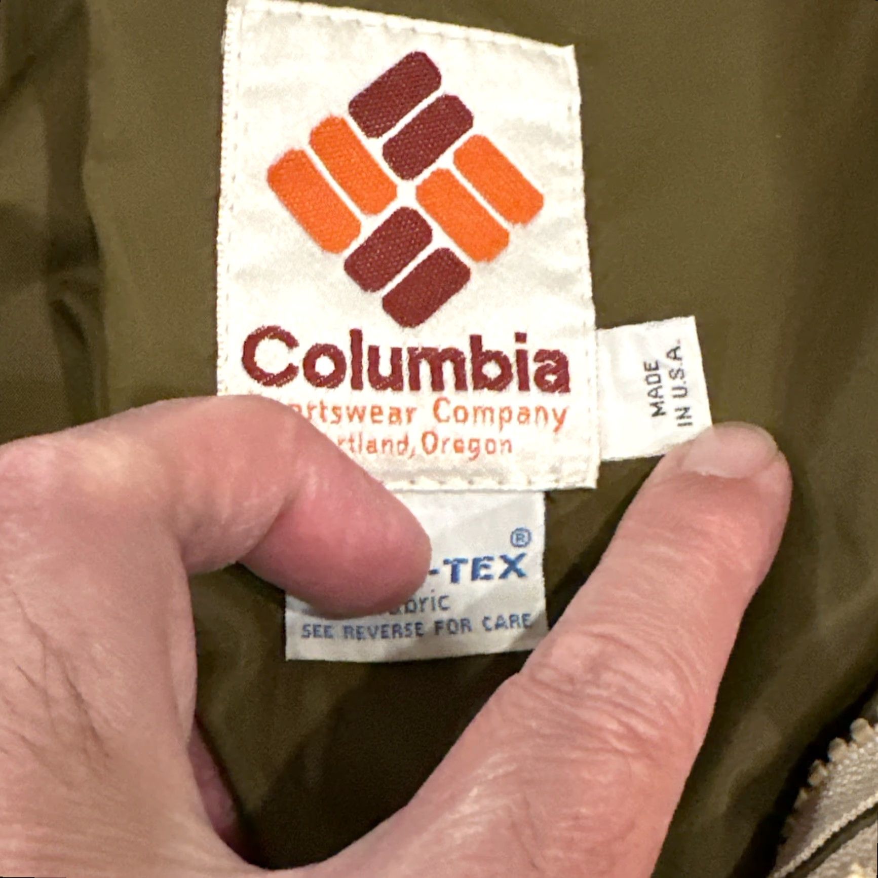 Vintage VINTAGE Columbia Duck Camo Goretex Hunting Jacket Large Camo Water Resistant Bomber Mens Size US L / EU 52-54 / 3 - 5 Thumbnail