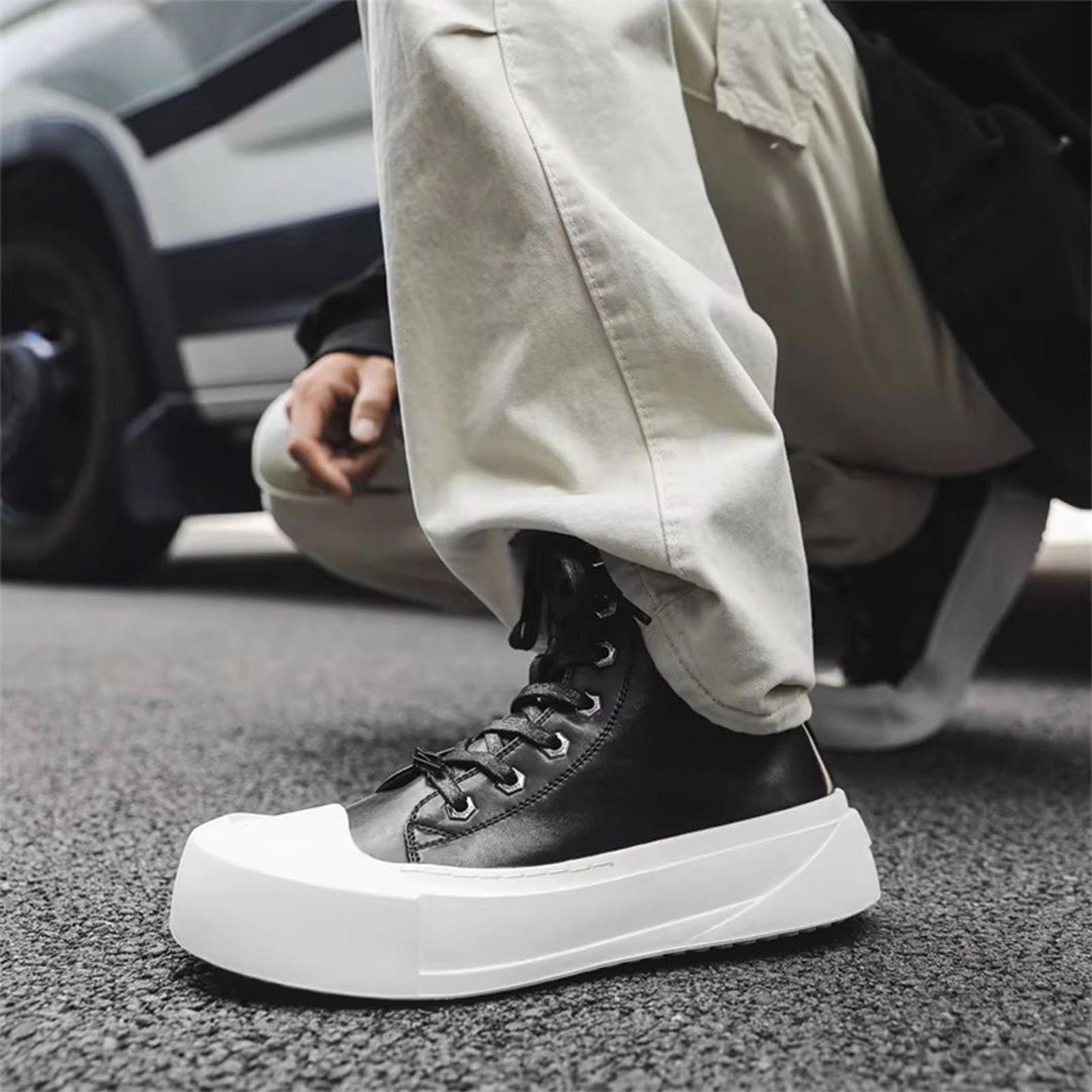 Leather High-Top Leather Platform Sneakers Size US 9 / EU 42 - 2 Thumbnail