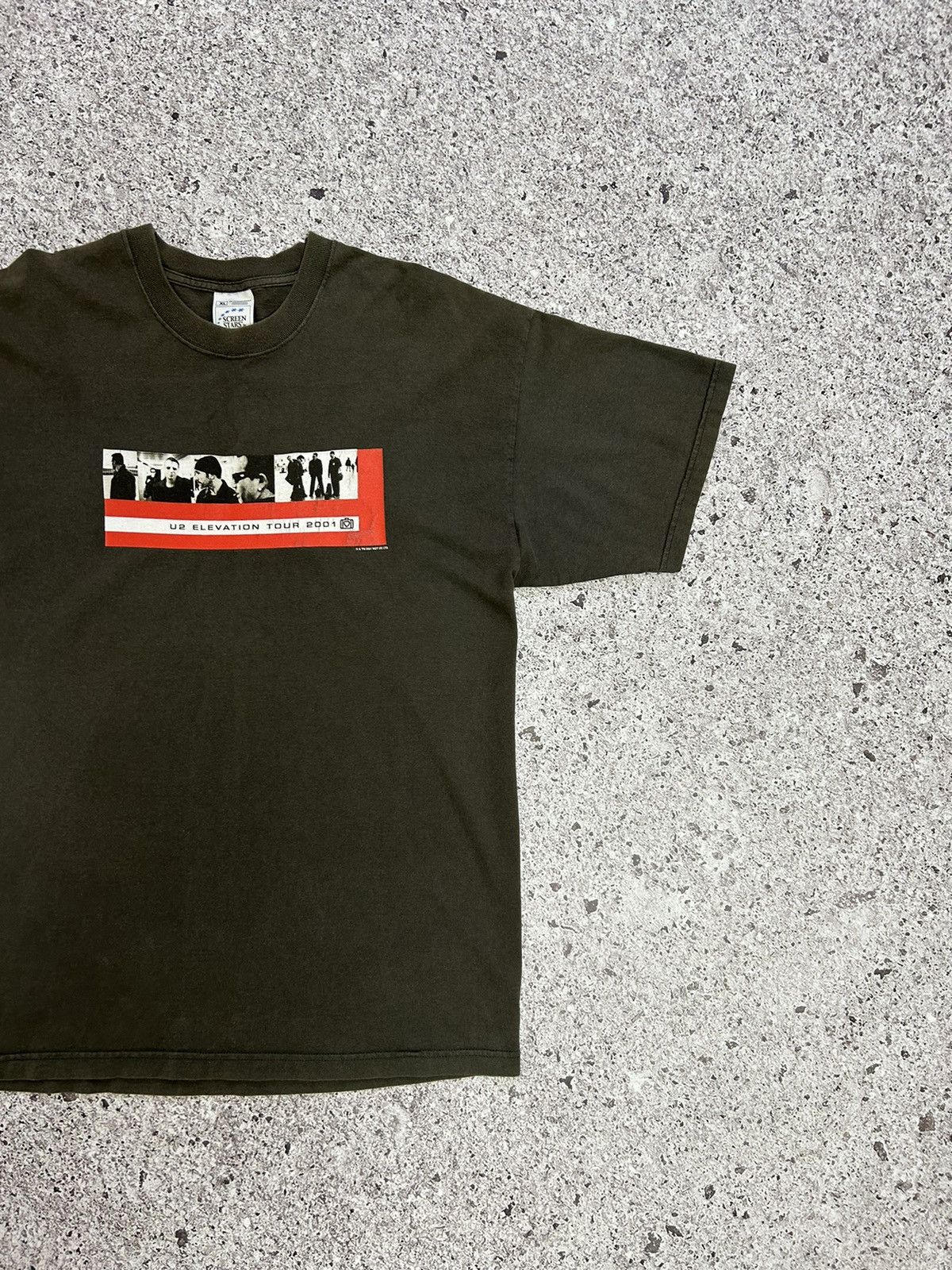 Band Tees × Vintage Vintage U2 Elevation Tour 2001 Rock Band T-Shirt Size US XL / EU 56 / 4 - 5 Thumbnail