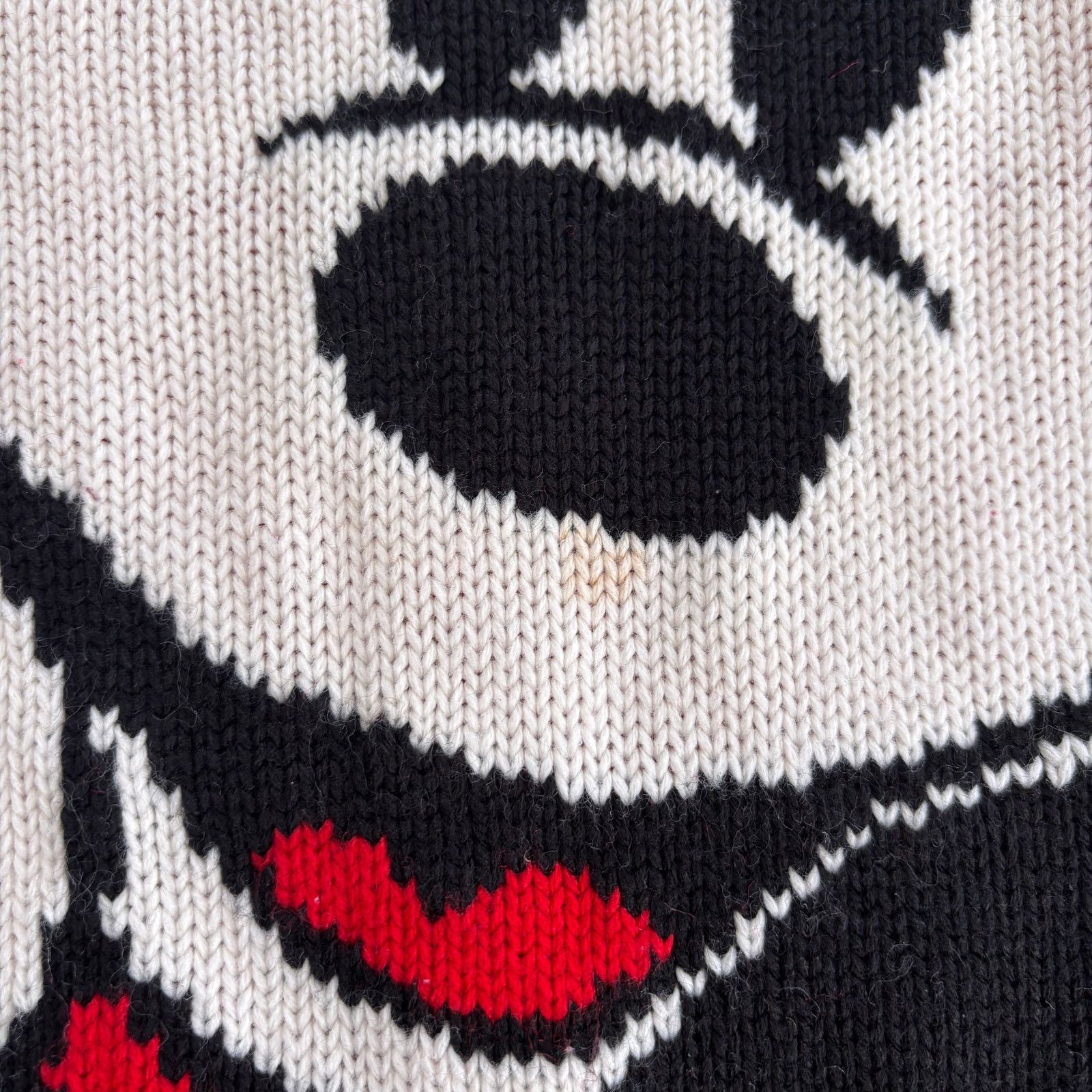 Disney × Vintage Vintage 1980s Minnie Mouse knit acrylic sweater size M/L Size US M / EU 48-50 / 2 - 7 Thumbnail