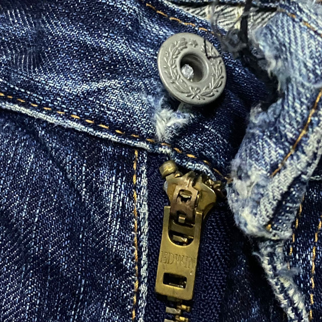 Edwin Vintage Edwin 500 VG Distressed Bootcut Denim Size US 30 / EU 46 - 8 Thumbnail