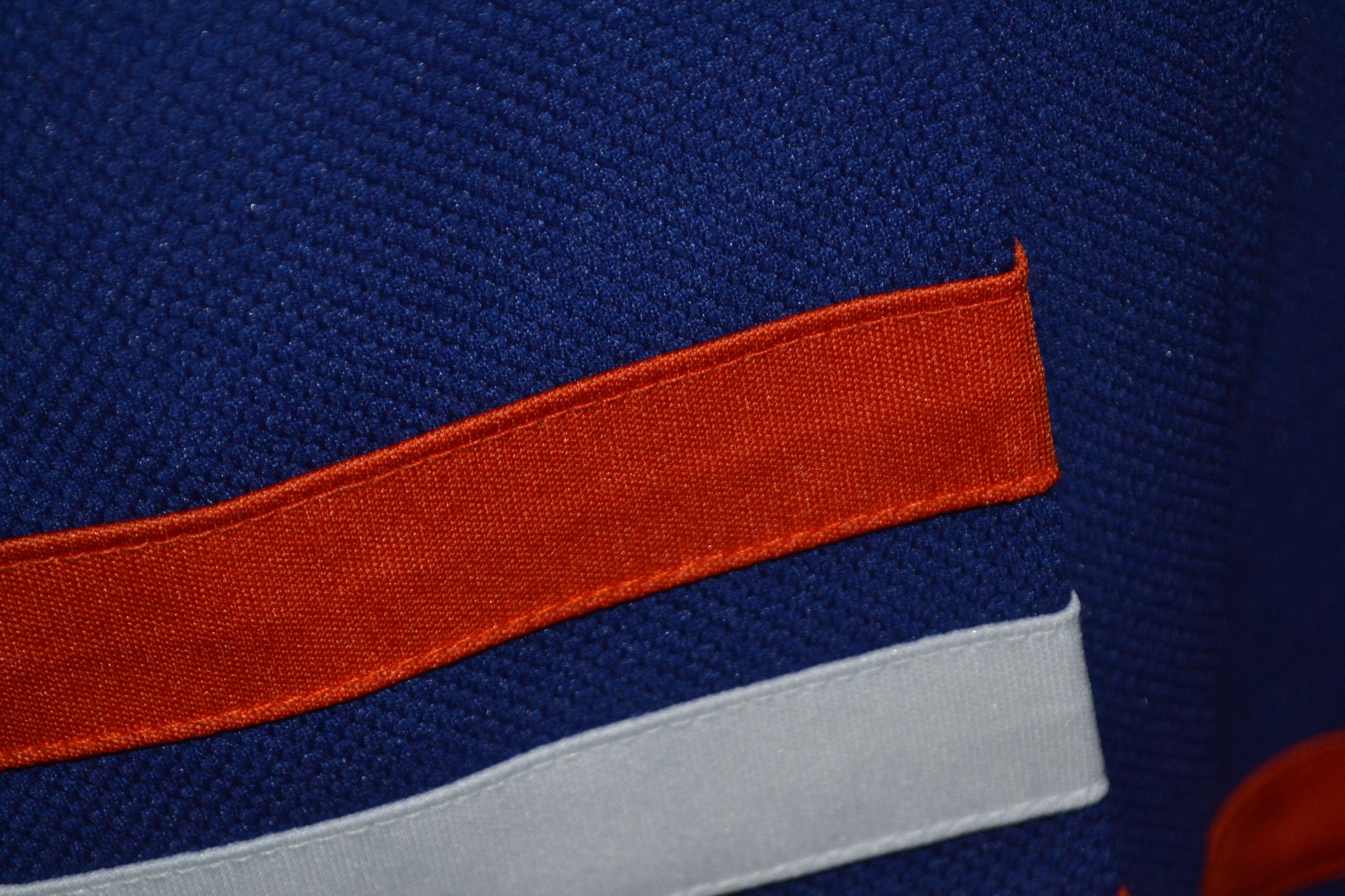Other Edmonton Oilers NHL Jersey Men's S/M size Size US S / EU 44-46 / 1 - 5 Thumbnail