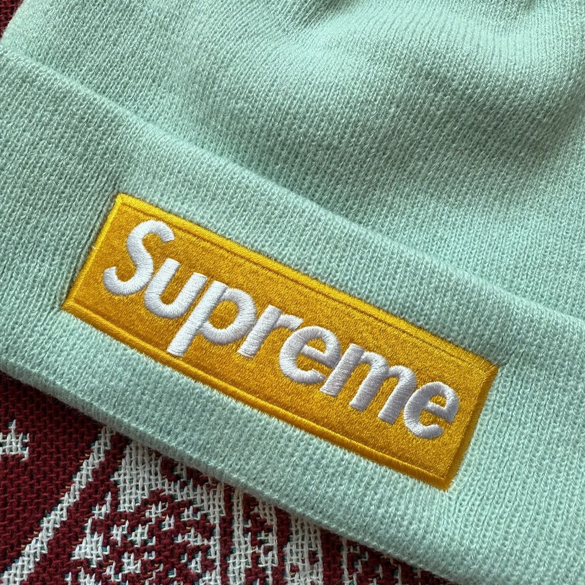 New Era × Supreme FW17 Supreme New Era Box Logo Beanie Ice Blue Size ONE SIZE - 2 Thumbnail